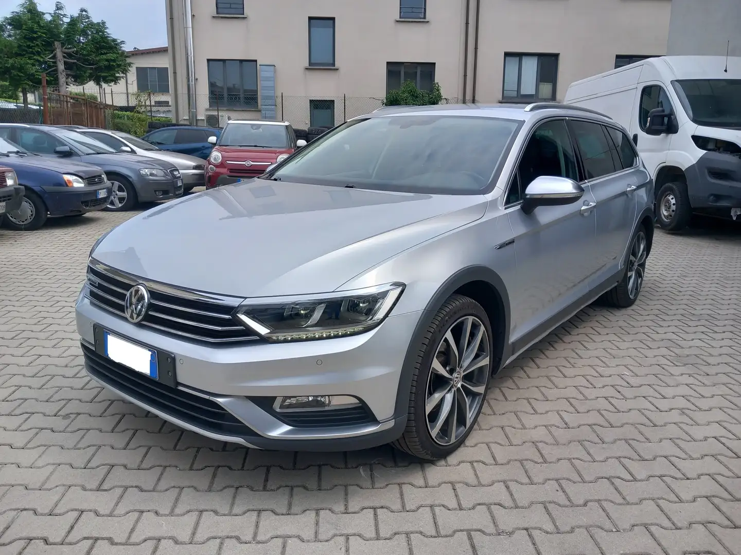 Volkswagen Passat Alltrack Passat VIII 2015Alltrack 2.0tdi 4motion190cv dsg7m Argintiu - 1