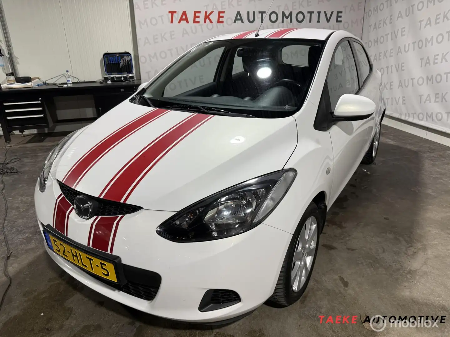Mazda 2 1.3 S-VT Touring Airco/Nap/2e EIG/Stoelver Wit - 1