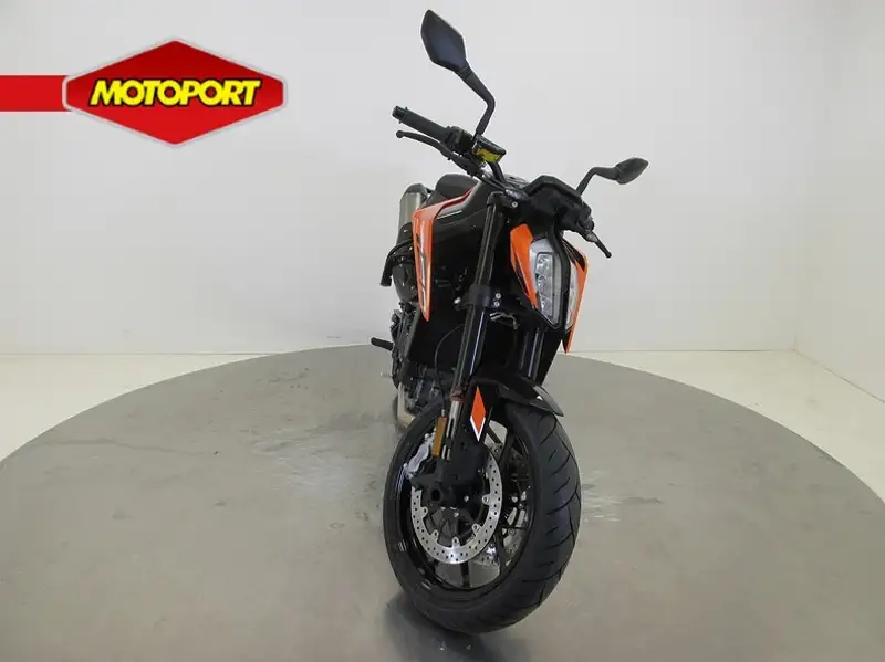 KTM 790 Duke - foto 3