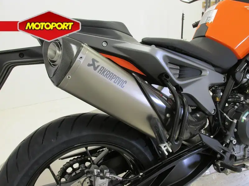 KTM 790 Duke - foto 8