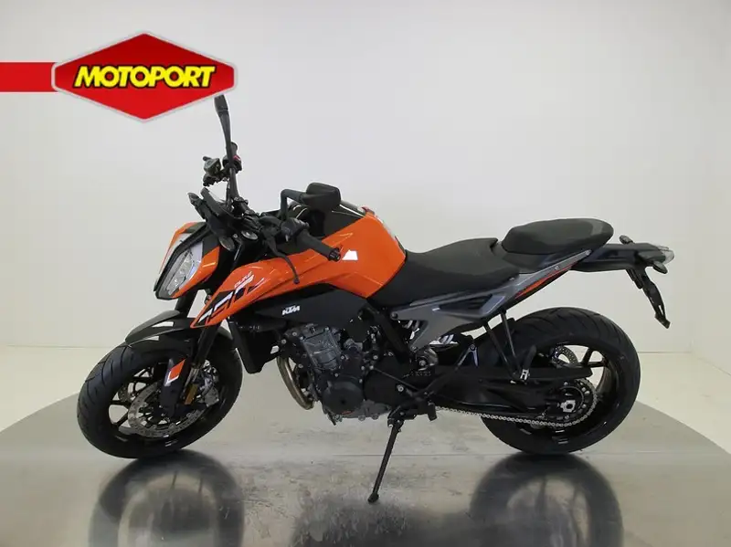 KTM 790 Duke - foto 5