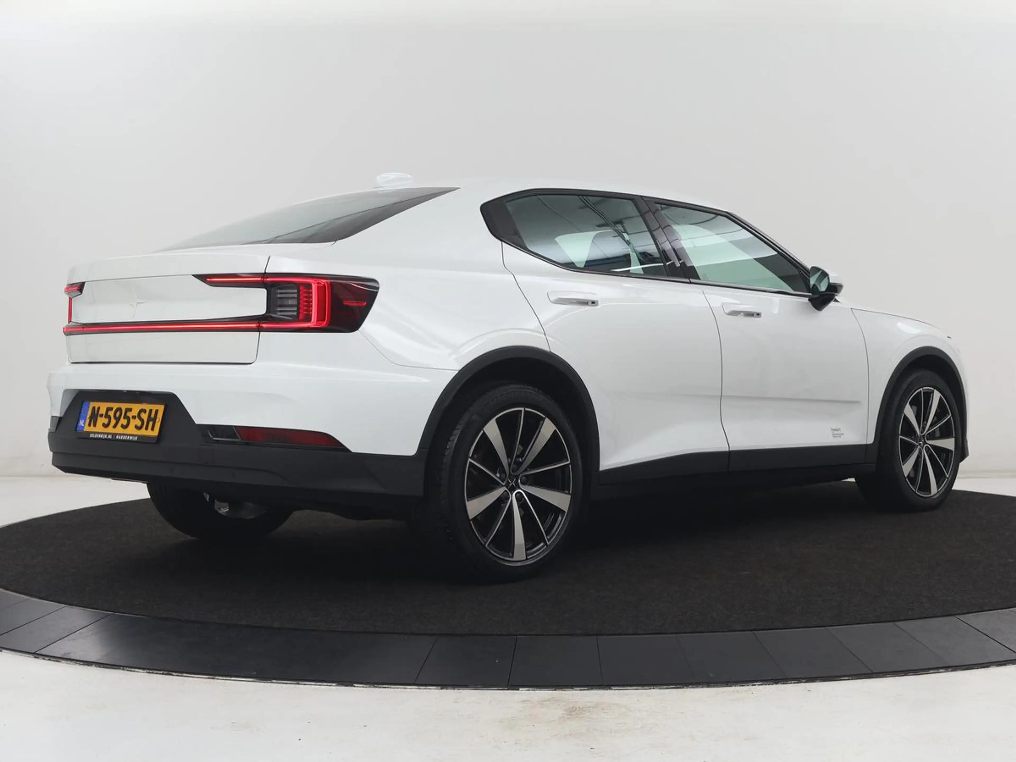Polestar 2 Long Range Single Motor 78 kWh Carplay | Virtual D — photo 37