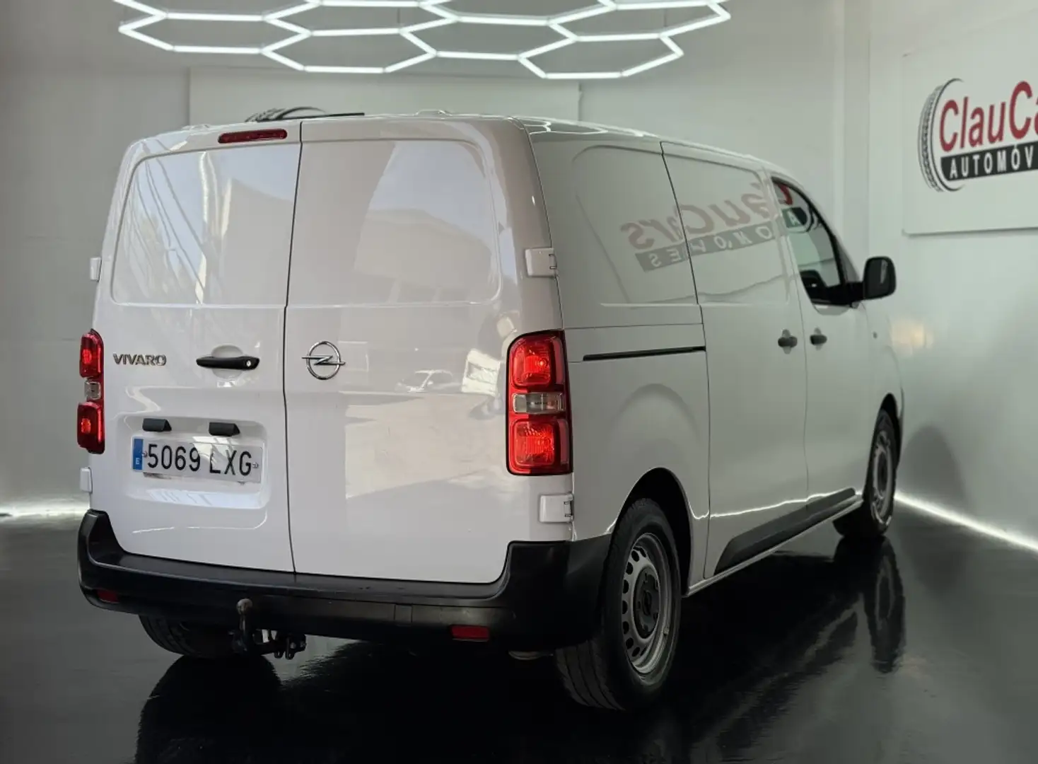 Opel Vivaro Furgón 1.5 BlueHDi S&S Carga Standard M 10 Blanco - 2
