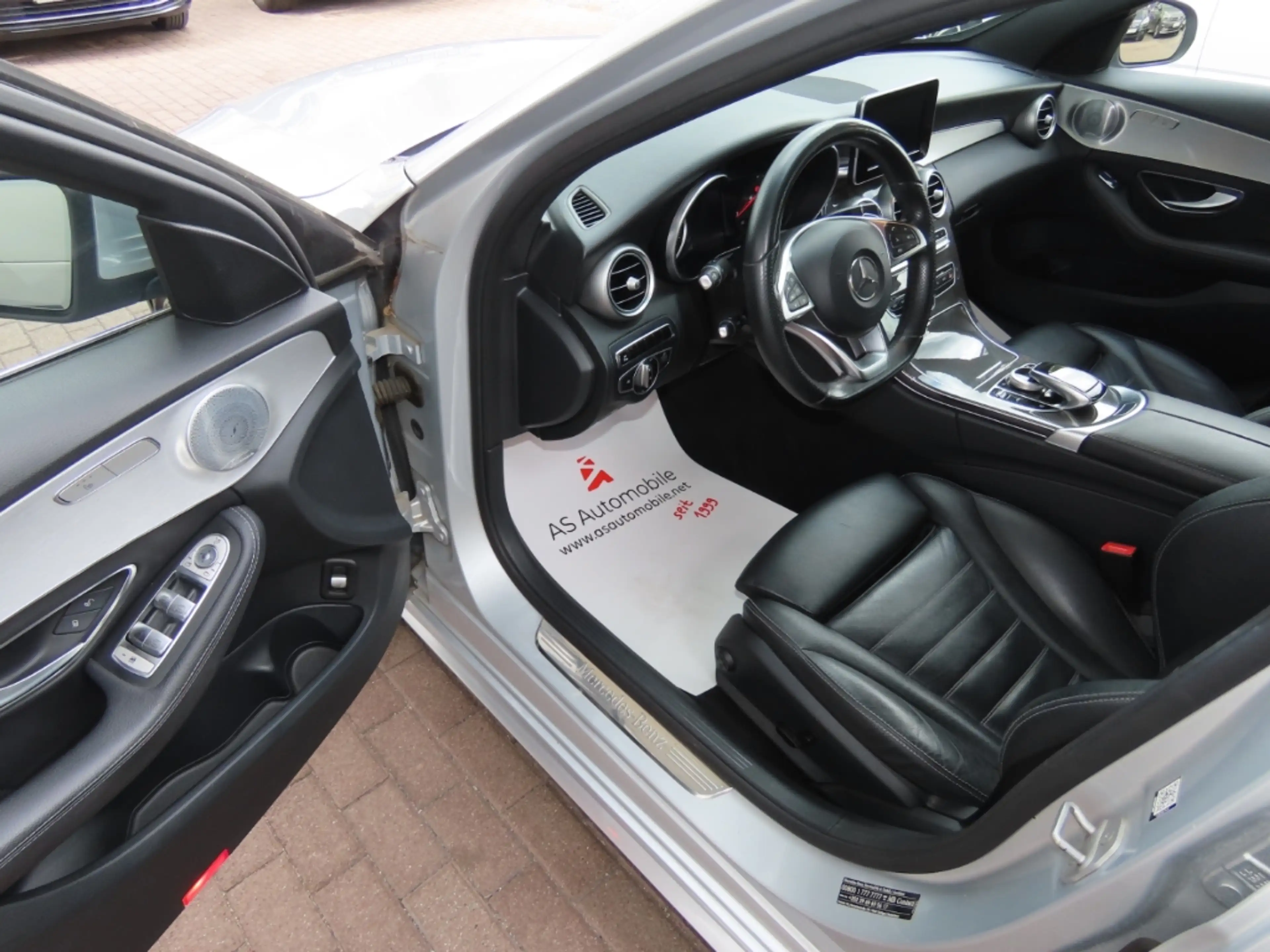 Mercedes-Benz C 250 d 4Matic AMG Keyless*Navi*Kam*Burmester — photo 7