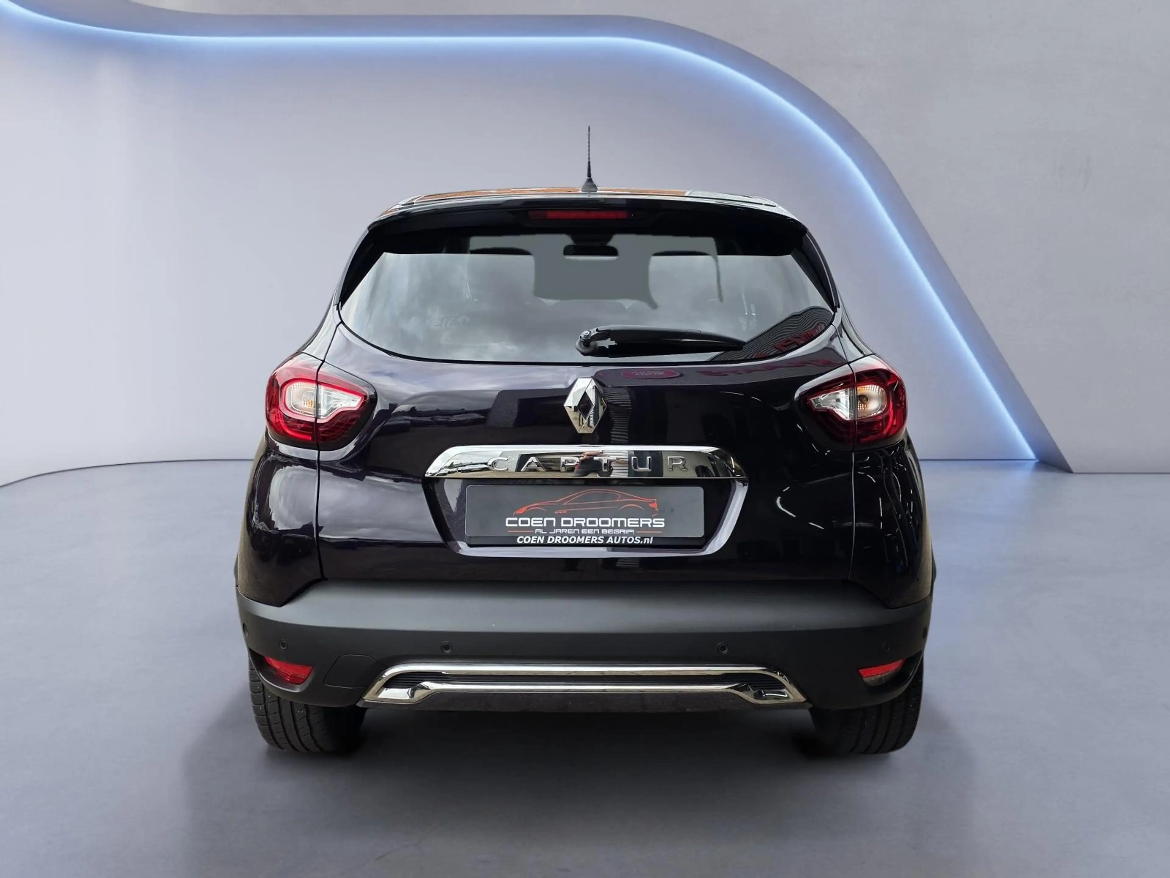 Renault Captur 1.2 TCe Initiale Paris /Apple Carplay/Panodak/Came — photo 3