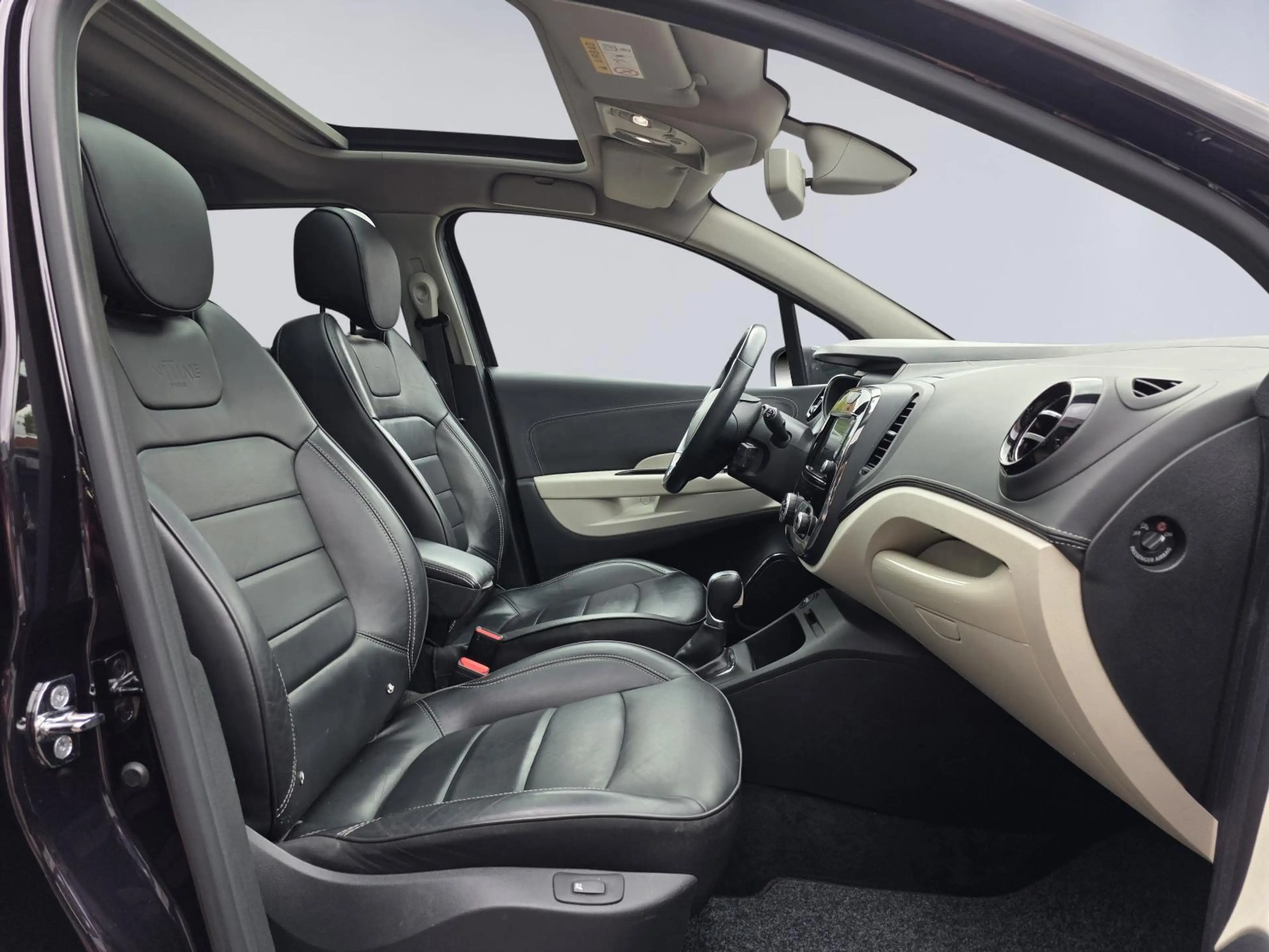 Renault Captur 1.2 TCe Initiale Paris /Apple Carplay/Panodak/Came — photo 13