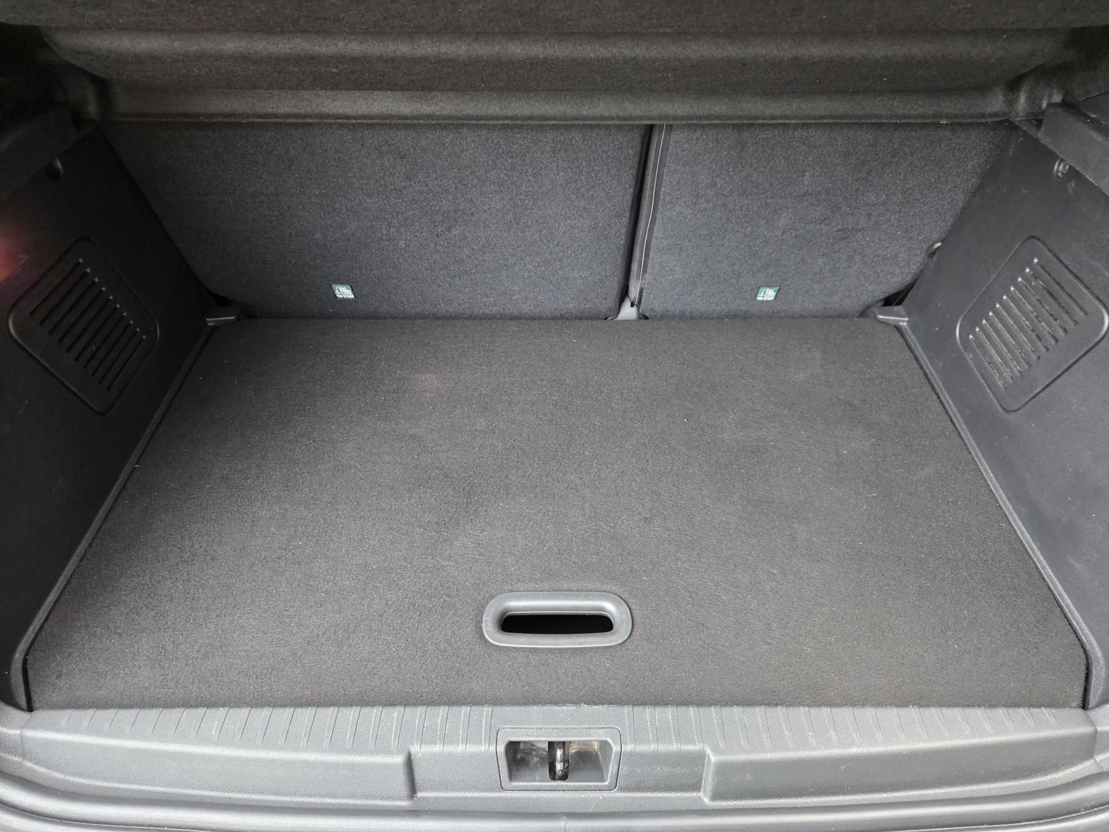 Renault Captur 1.2 TCe Initiale Paris /Apple Carplay/Panodak/Came — photo 29