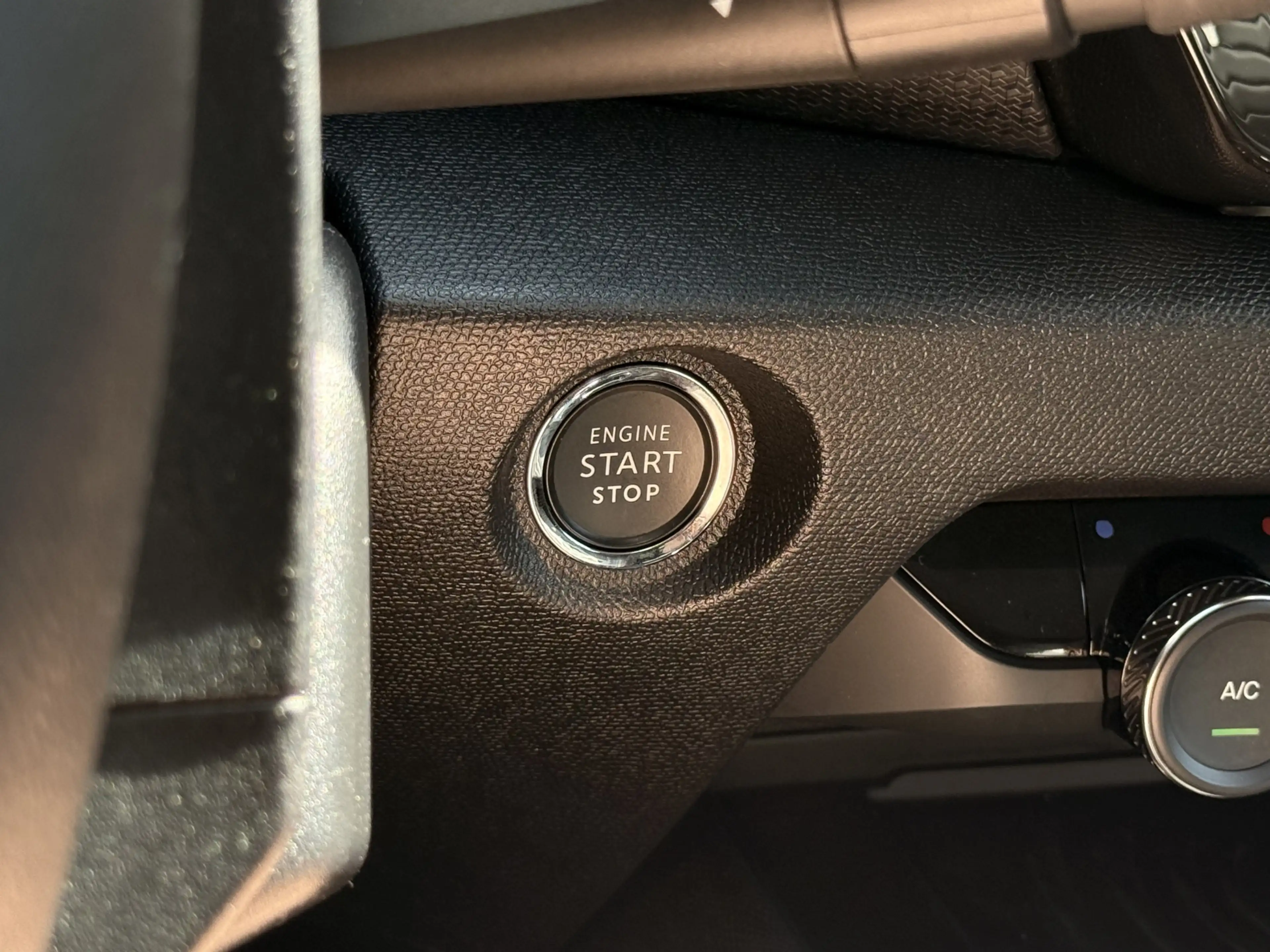 Citroen E-C4 Electric Max 156pk Extended range 54 kWh Navi / Carplay/ HU — photo 25