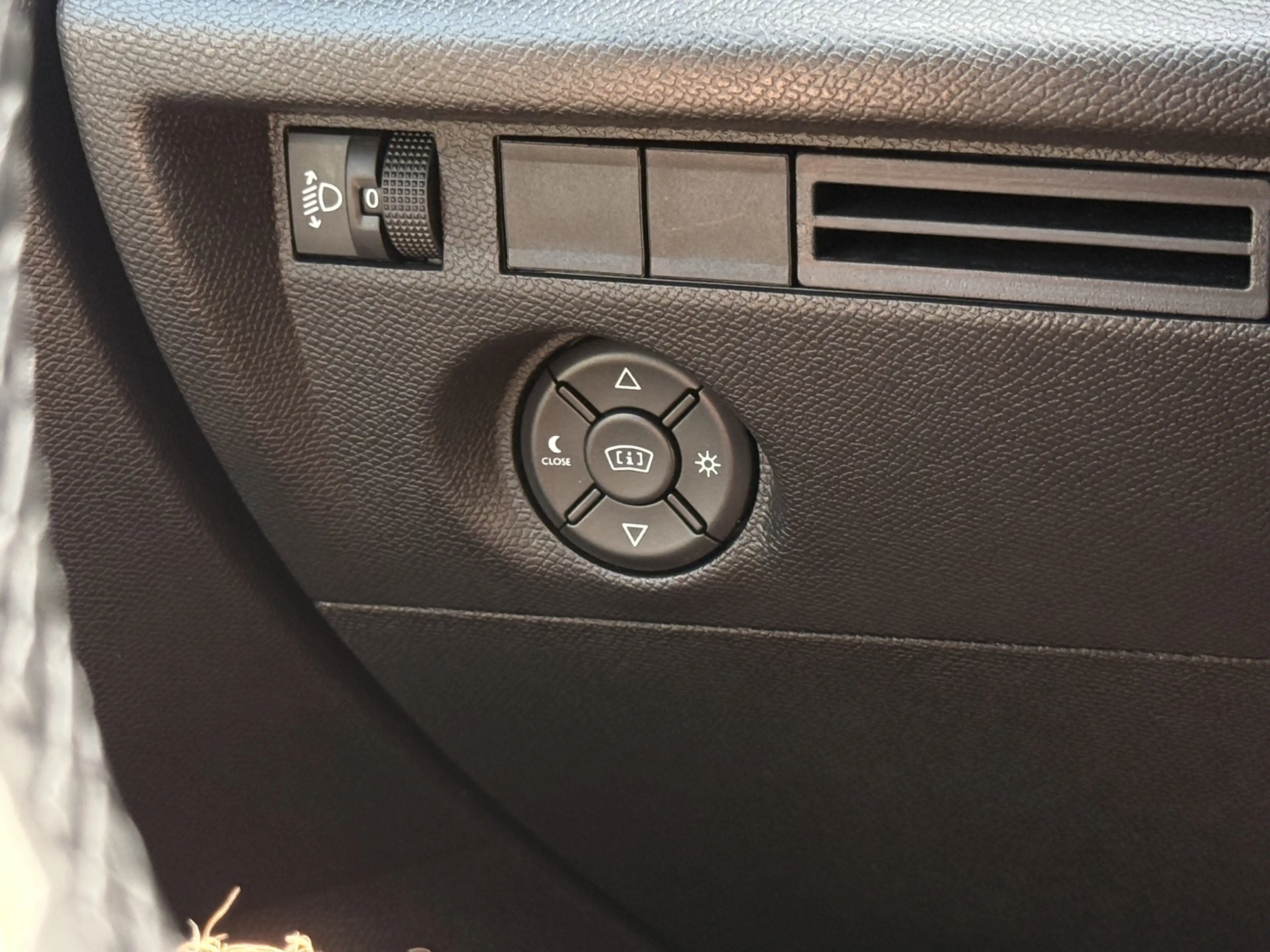 Citroen E-C4 Electric Max 156pk Extended range 54 kWh Navi / Carplay/ HU — photo 39