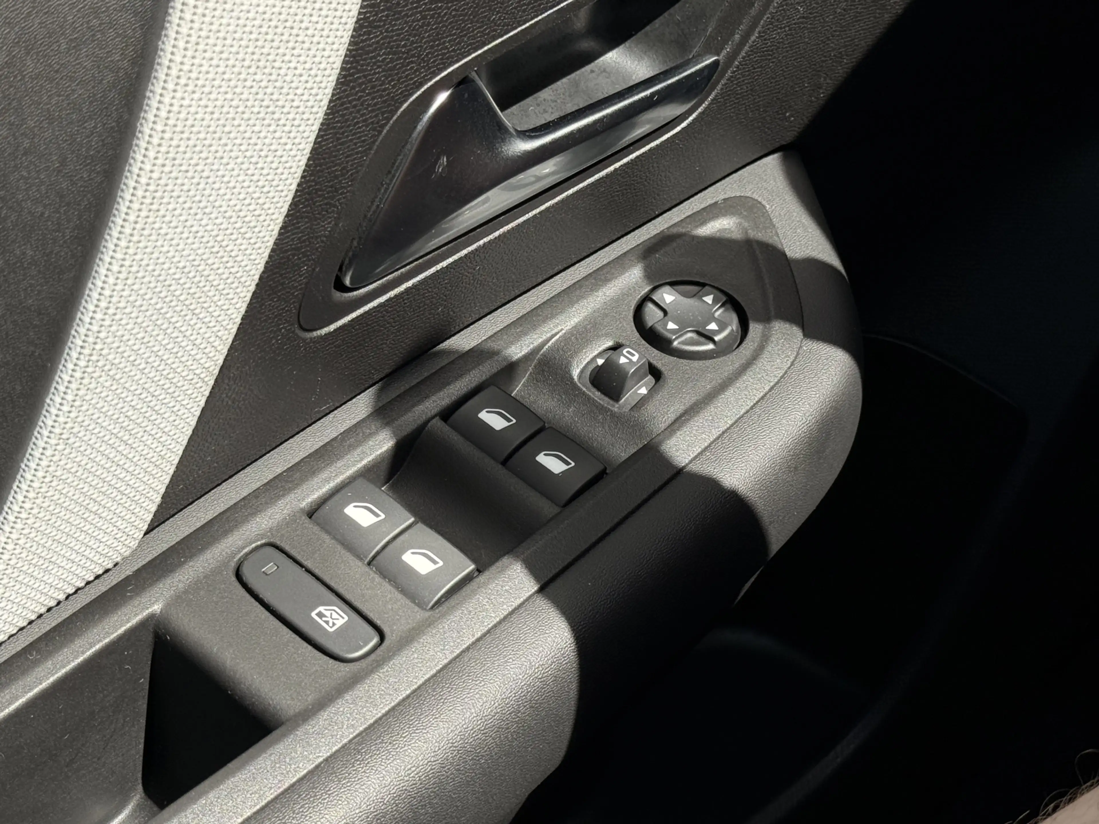 Citroen E-C4 Electric Max 156pk Extended range 54 kWh Navi / Carplay/ HU — photo 38