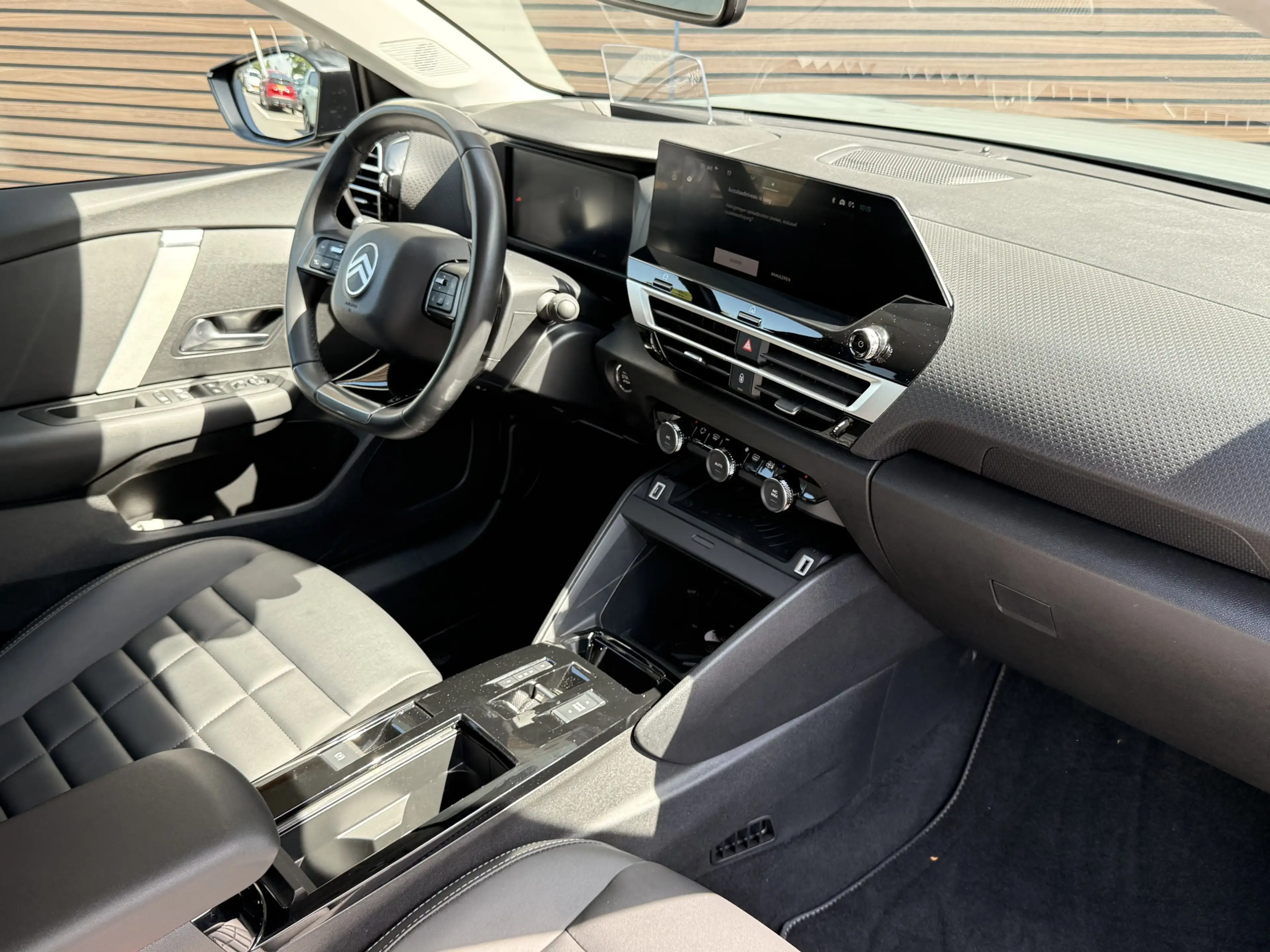 Citroen E-C4 Electric Max 156pk Extended range 54 kWh Navi / Carplay/ HU — photo 4