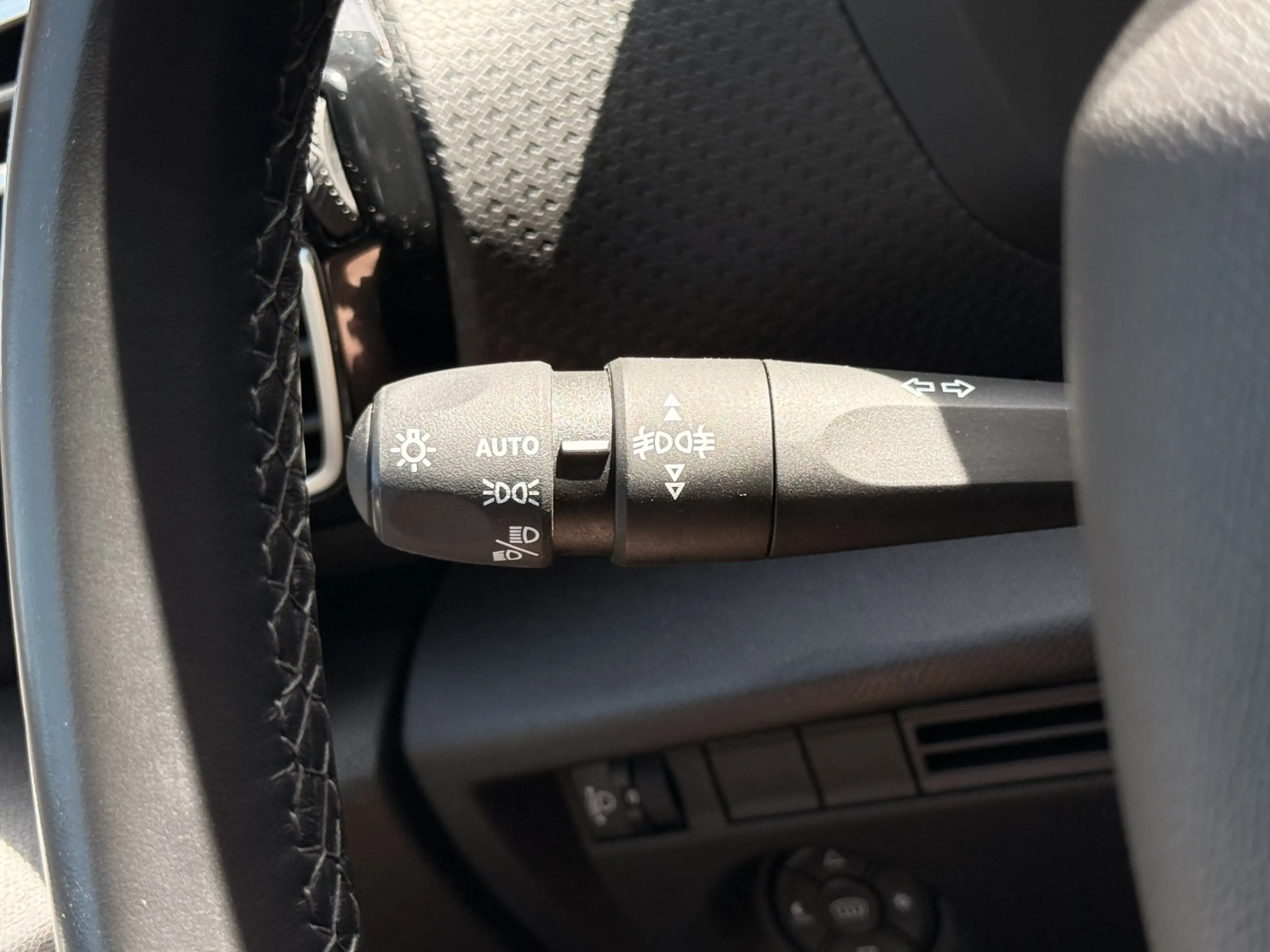 Citroen E-C4 Electric Max 156pk Extended range 54 kWh Navi / Carplay/ HU — photo 20