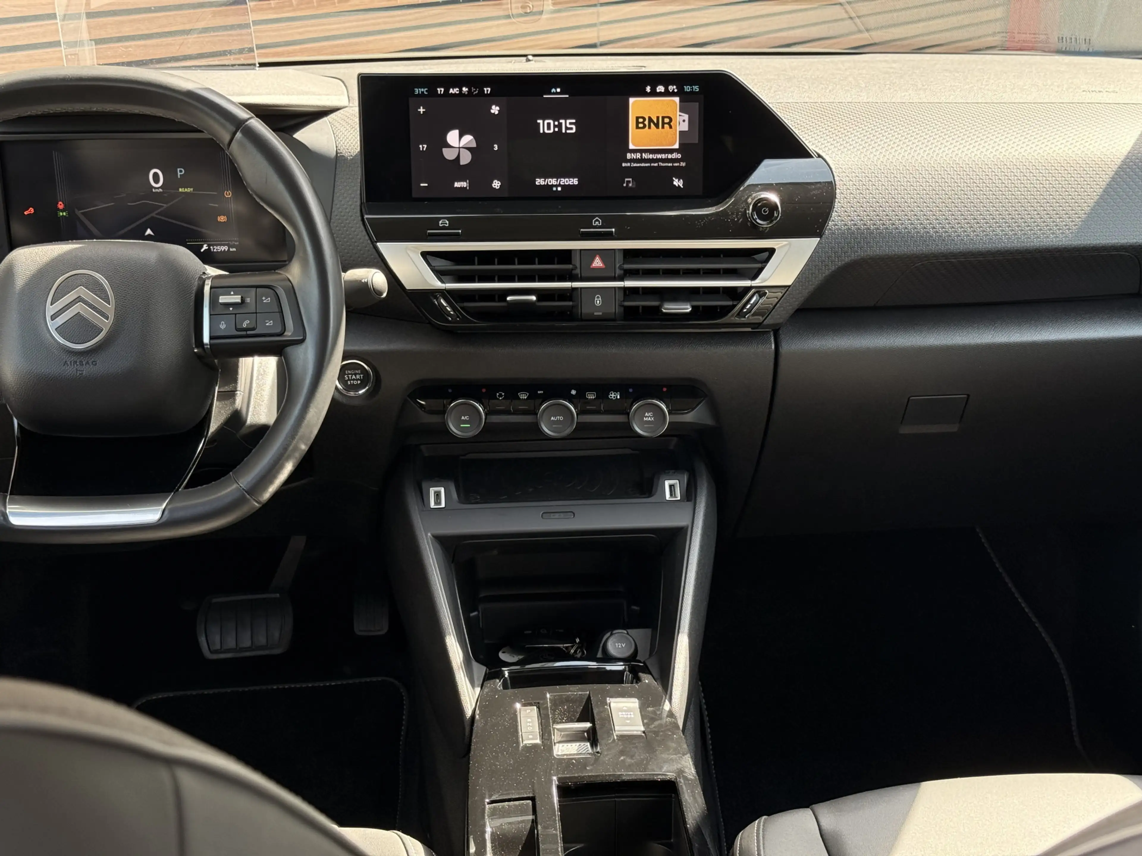 Citroen E-C4 Electric Max 156pk Extended range 54 kWh Navi / Carplay/ HU — photo 26