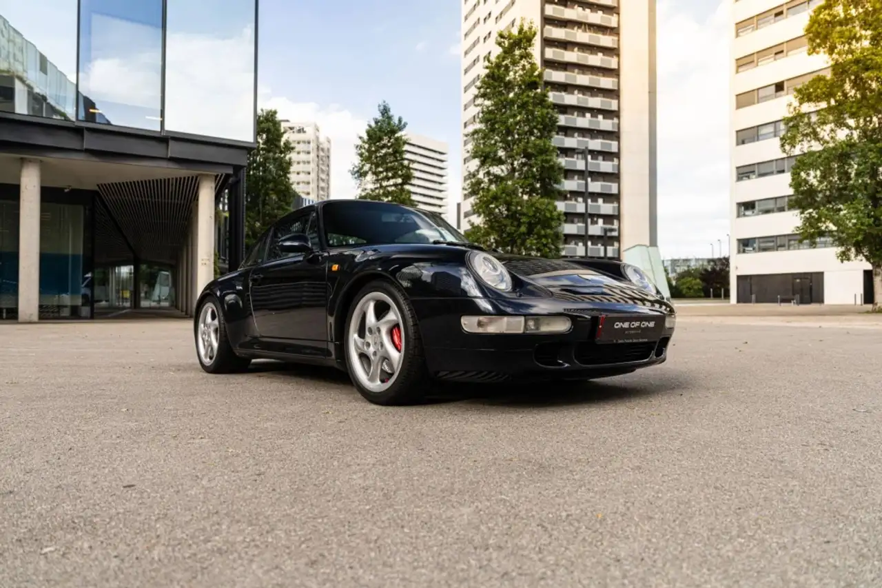 Porsche 993 Carrera 4 S Coupé, foto 8