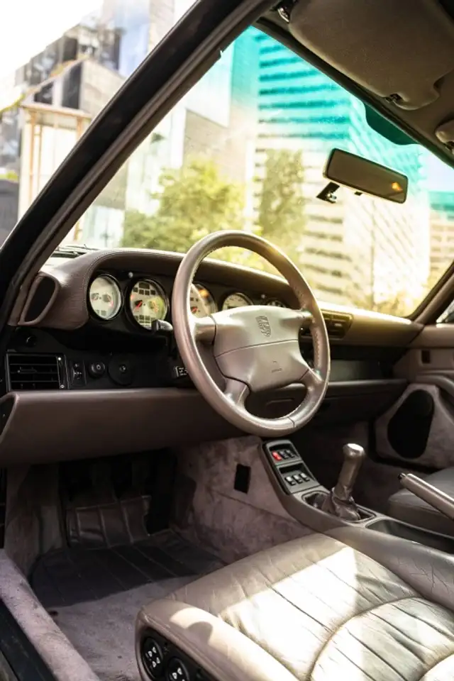 Porsche 993 Carrera 4 S Coupé, foto 12