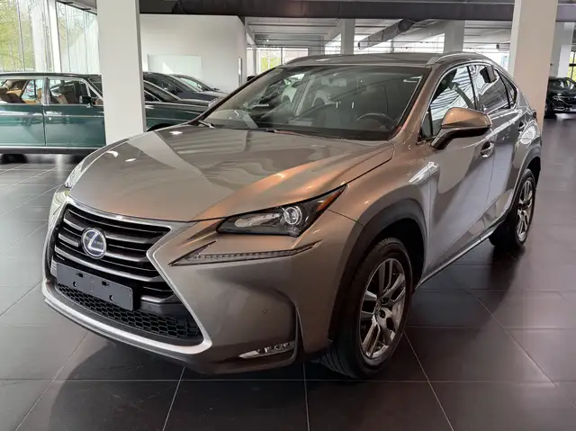 Lexus NX 300h 2.5i AWD Camera, Pdc, Led, Only 117.000km!
