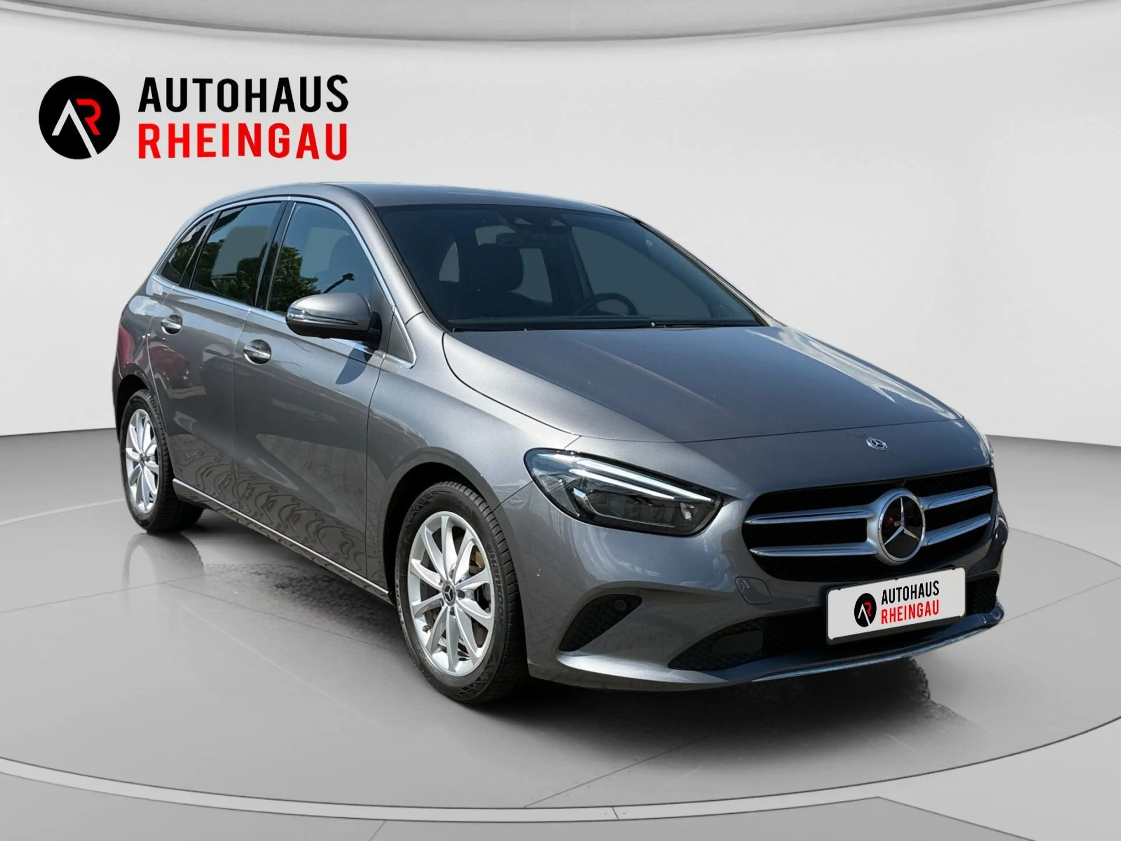 Mercedes-Benz B 220 Progressive 4Matic 360° MEMORY ACC