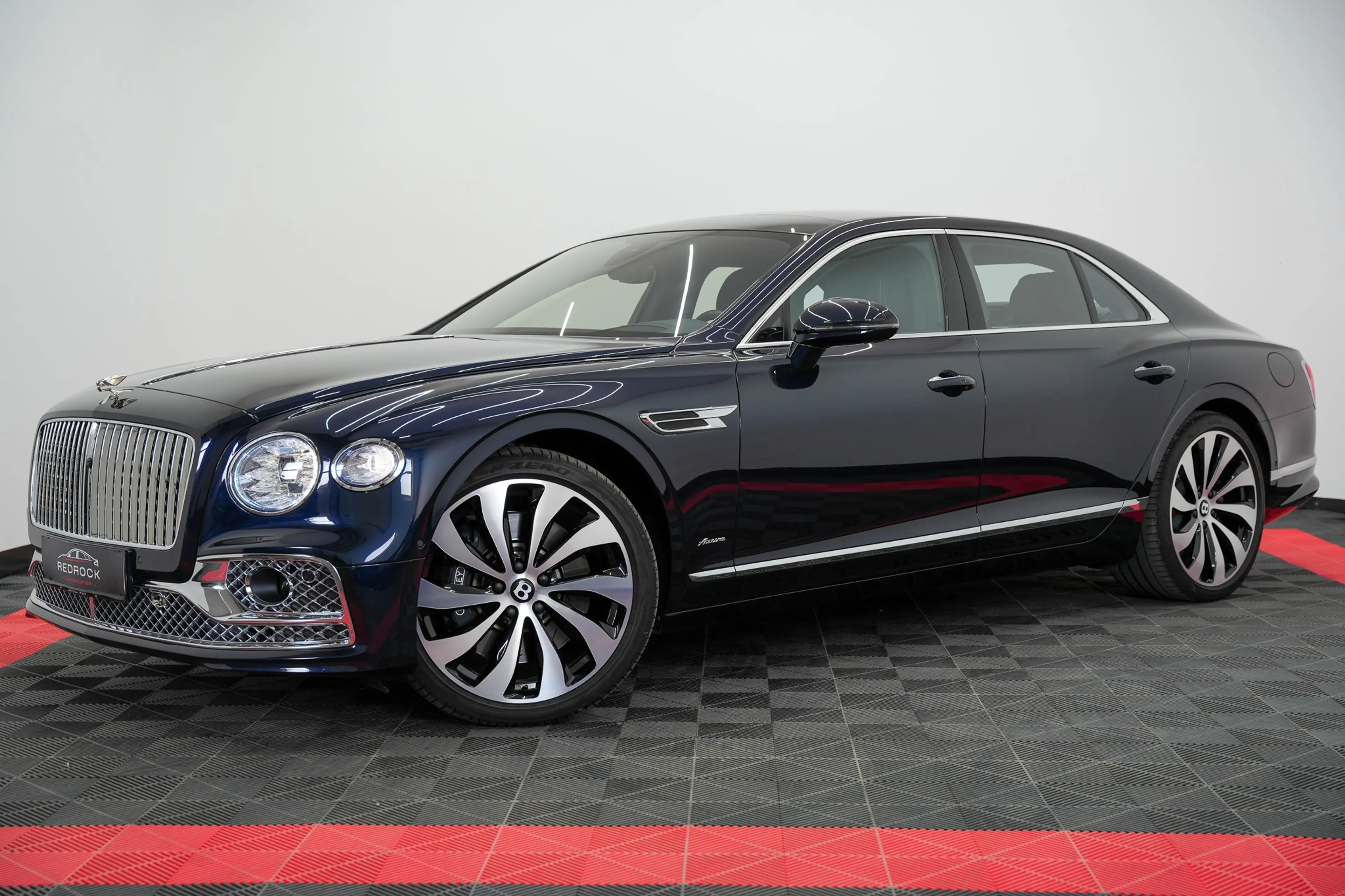 Bentley Flying Spur Azure Edition. Mulliner Felgen, FULL PPF, Taumfahrzeug, Top Angebot — photo 3