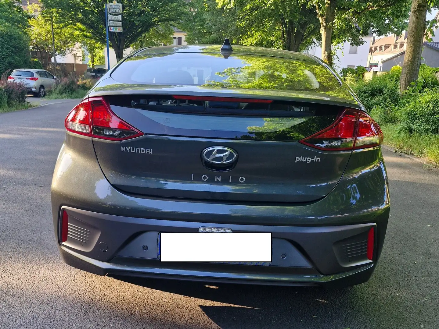 Hyundai IONIQ IONIQ Plug-in-Hybrid 1.6 GDI Trend, Garantie 05.29 Gri - 2