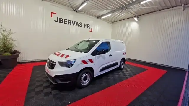 Opel 1.5 100 CH S/S L1H1 STANDARD PACK CLIM