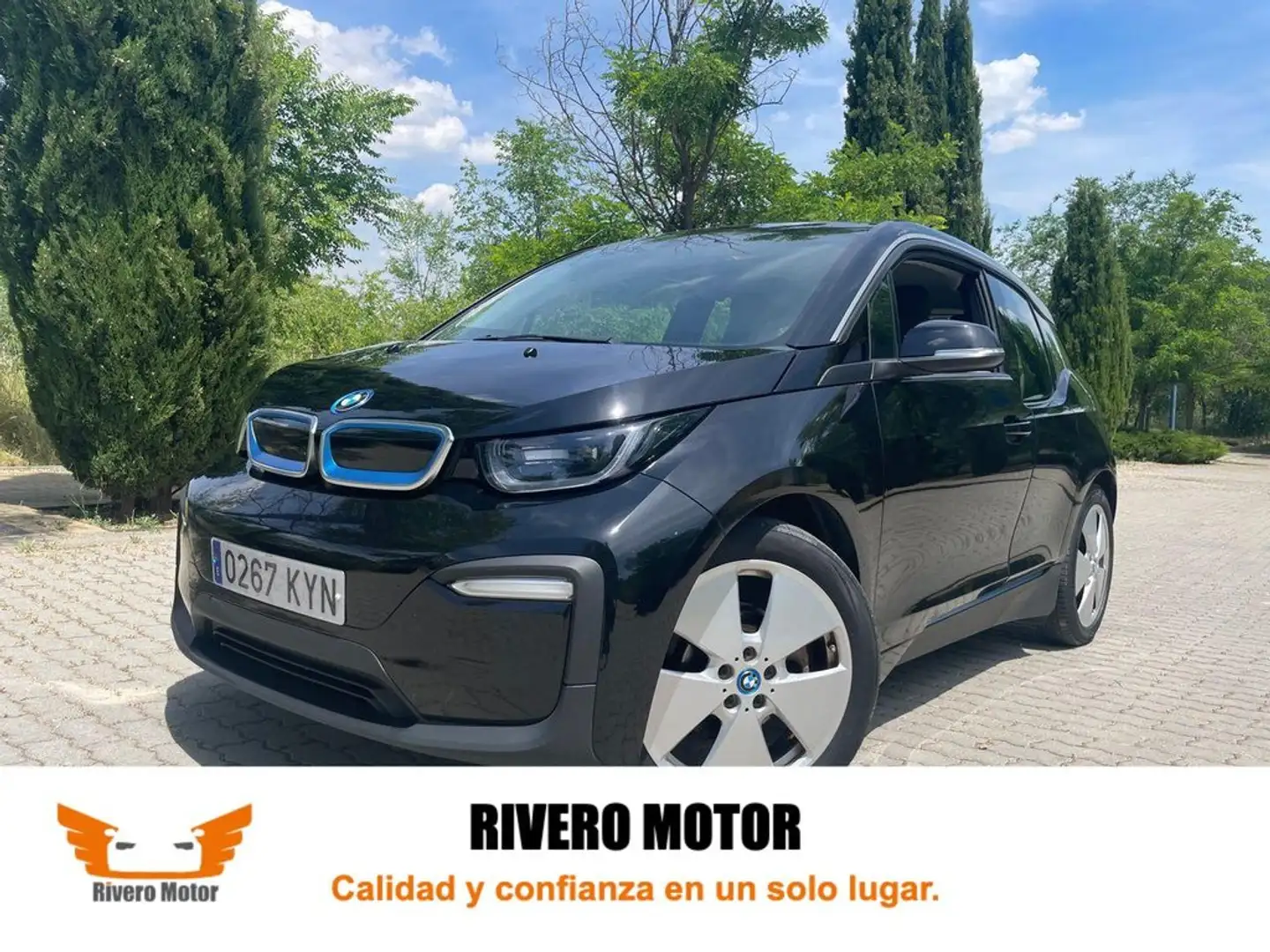 BMW i3 120ah Schwarz - 1