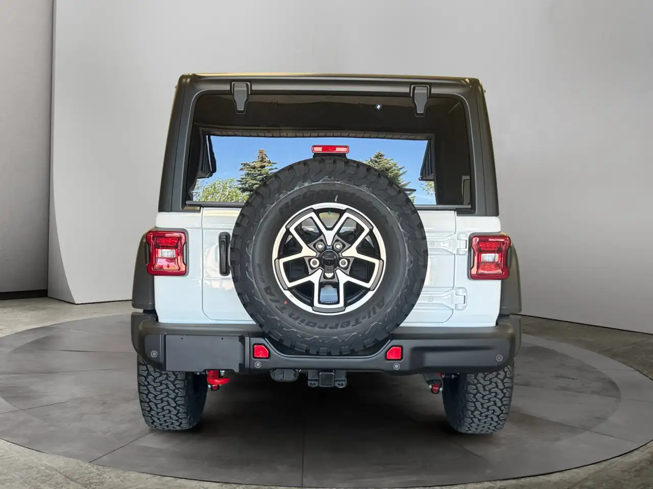 Jeep Wrangler снимка Jeep Wrangler