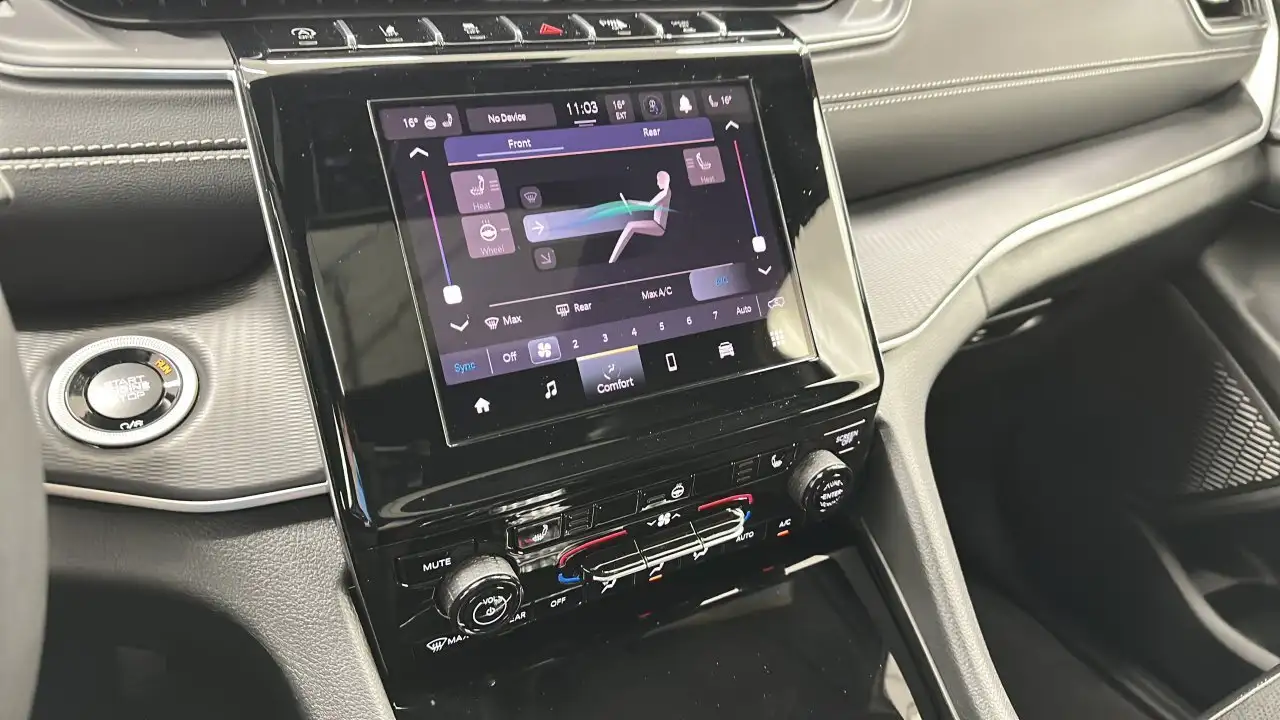 Jeep Grand Cherokee снимка Jeep Grand Cherokee
