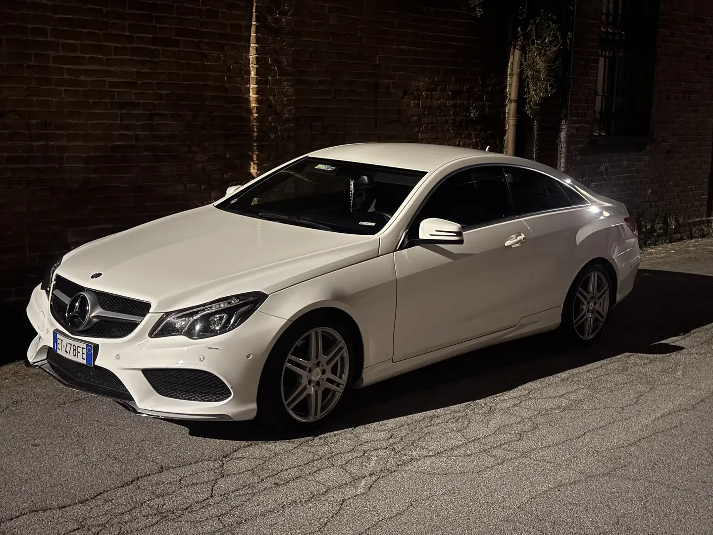 Mercedes-Benz E 250 AMG - 2