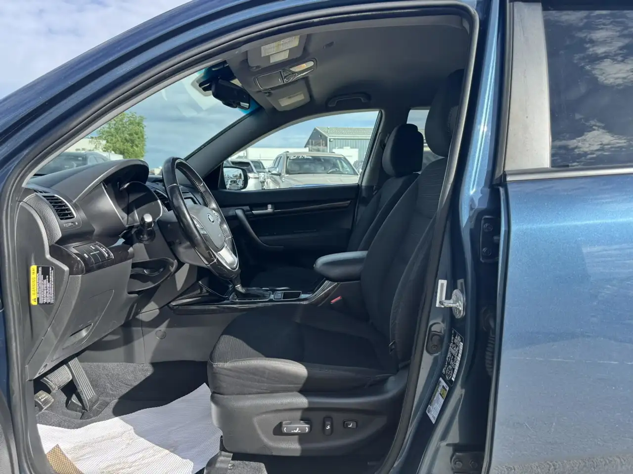 Kia Sorento снимка Kia Sorento