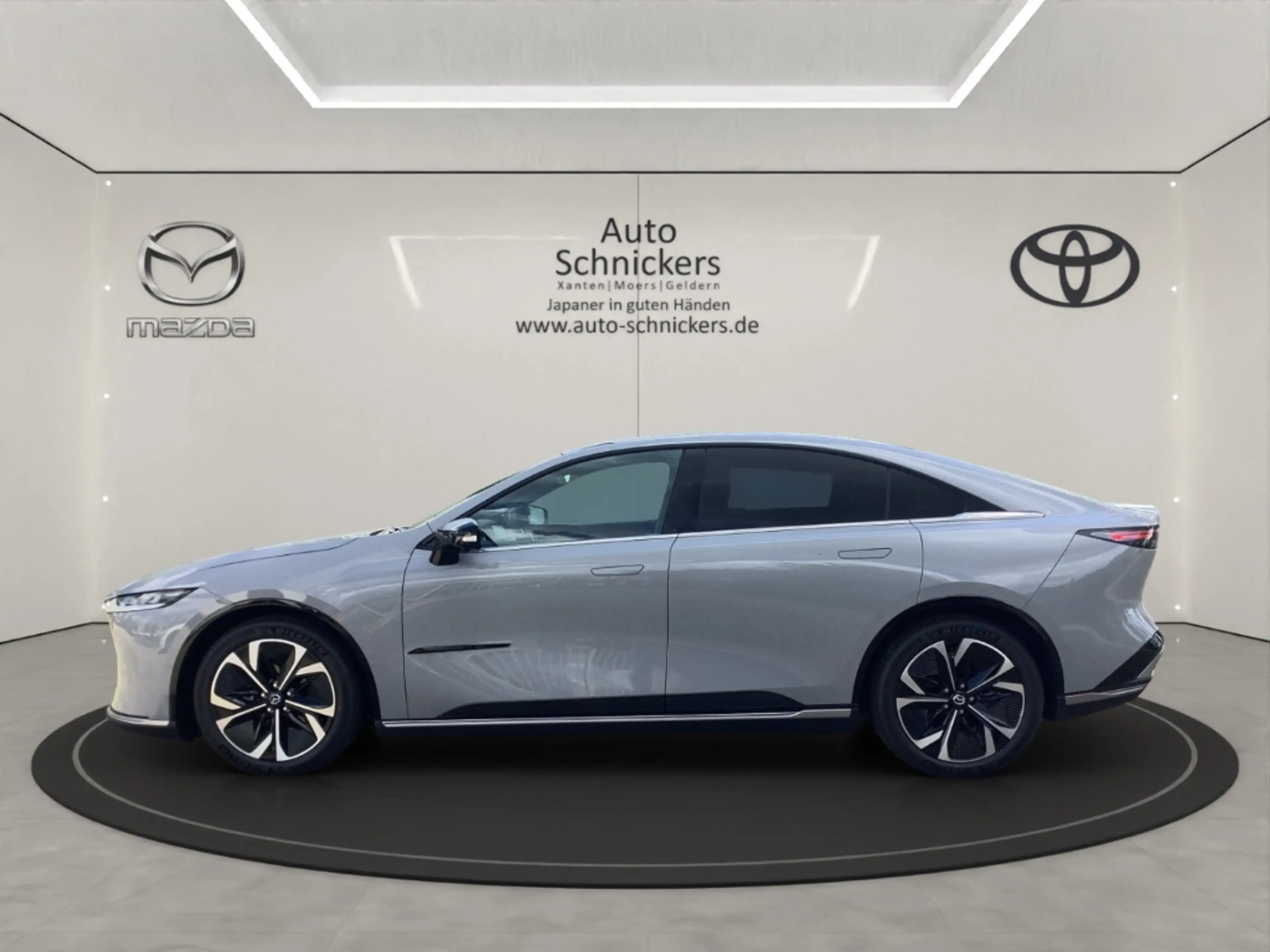 Mazda 6 Takumi+LEDER SCHWARZ+GJ-RÄDER !! — photo 2