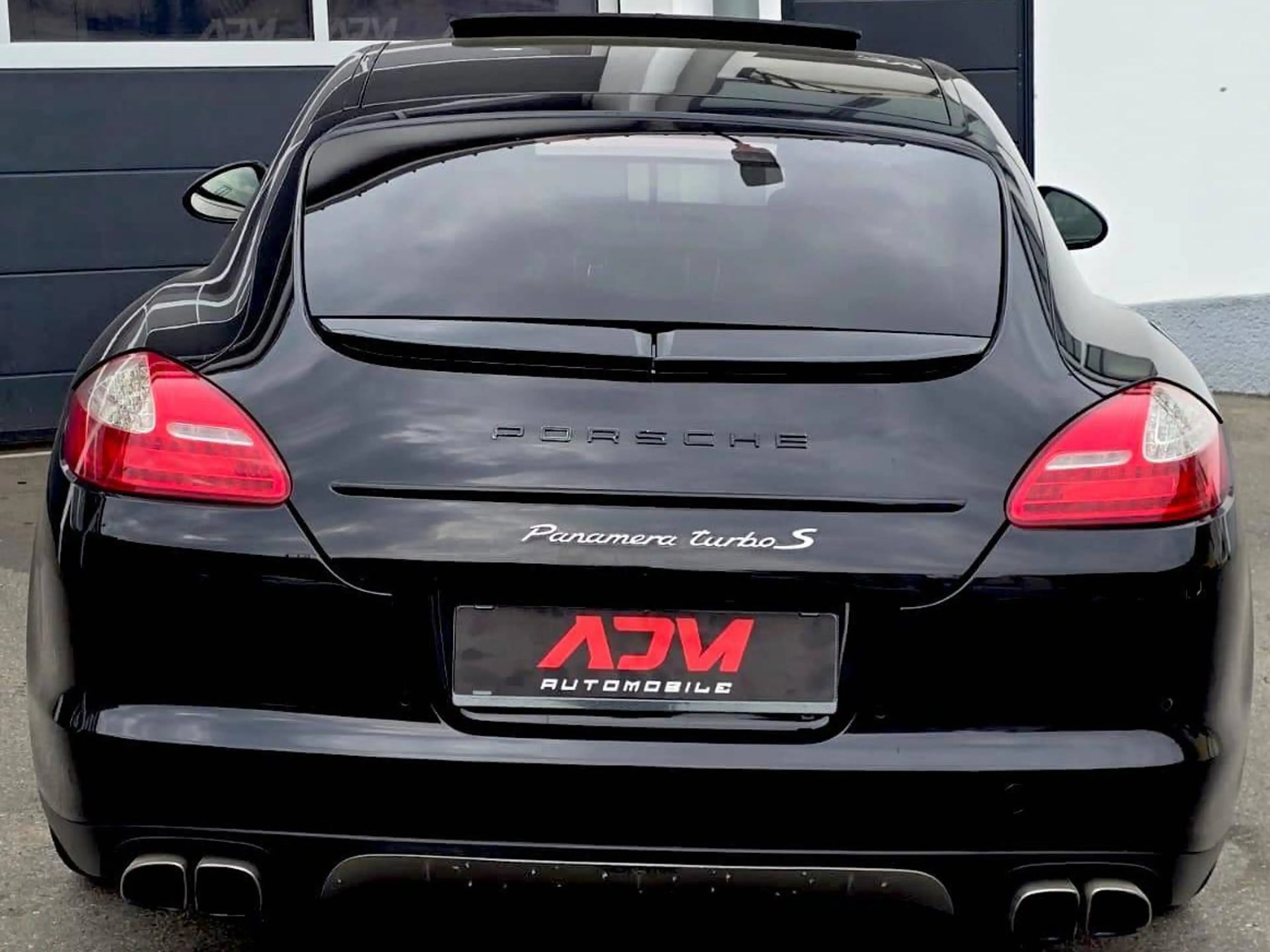 Porsche Panamera Turbo — photo 6