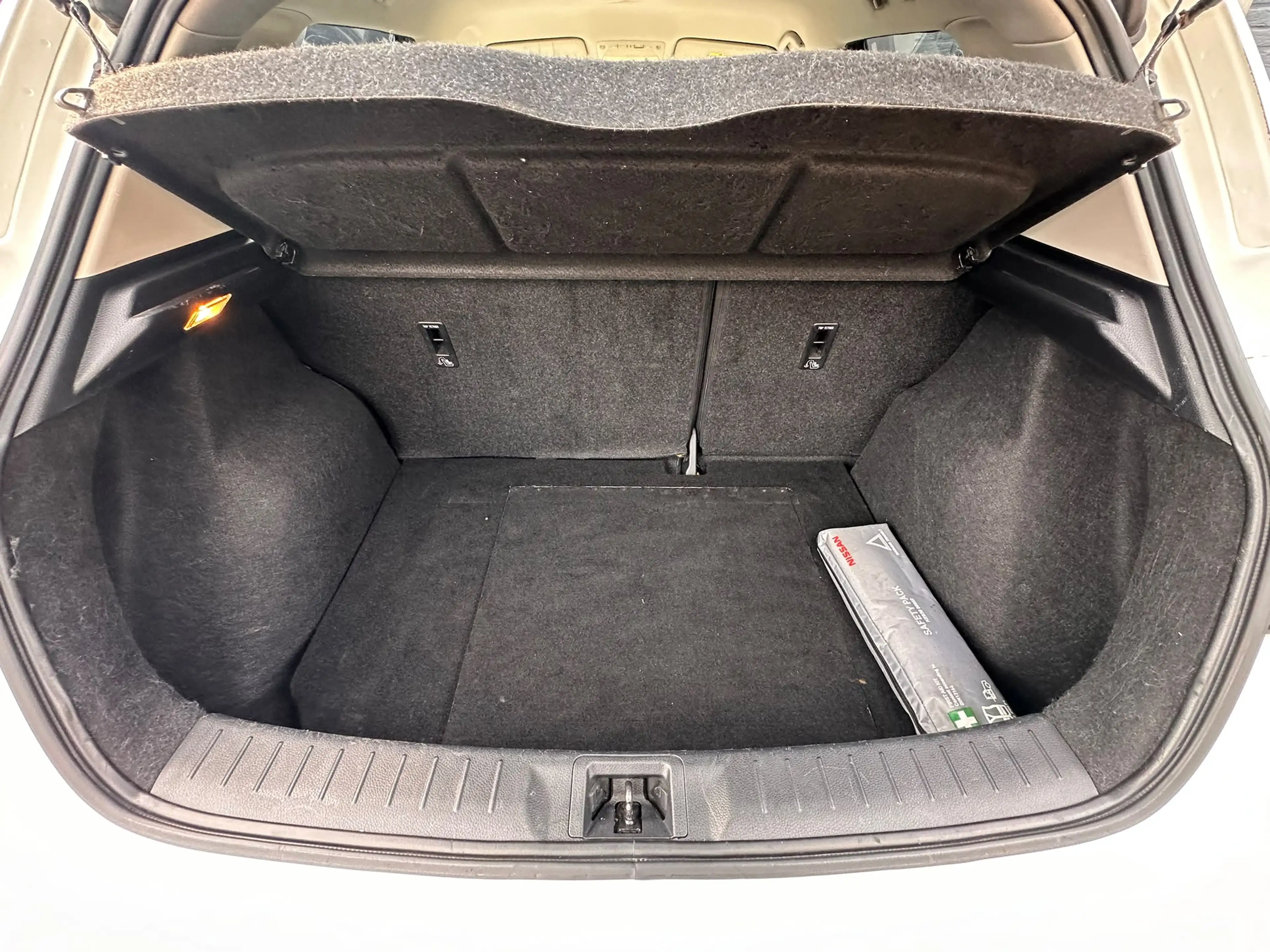 Nissan Pulsar 1.5 dCi Tekna | Gps | CruiseControl | Camera | Leder | Unieke Staat | *1JGarantie* | — photo 14