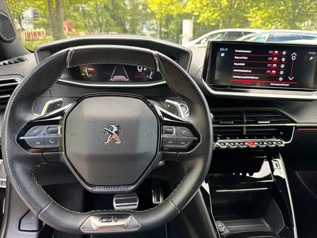 Peugeot 2008 view 14
