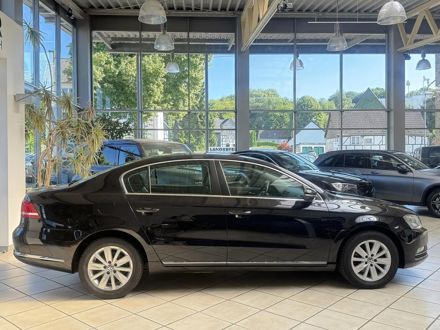 Volkswagen Passat Passat 1.4 TSI Comfortline BMT Sitzheizung Xenon Černá - 2