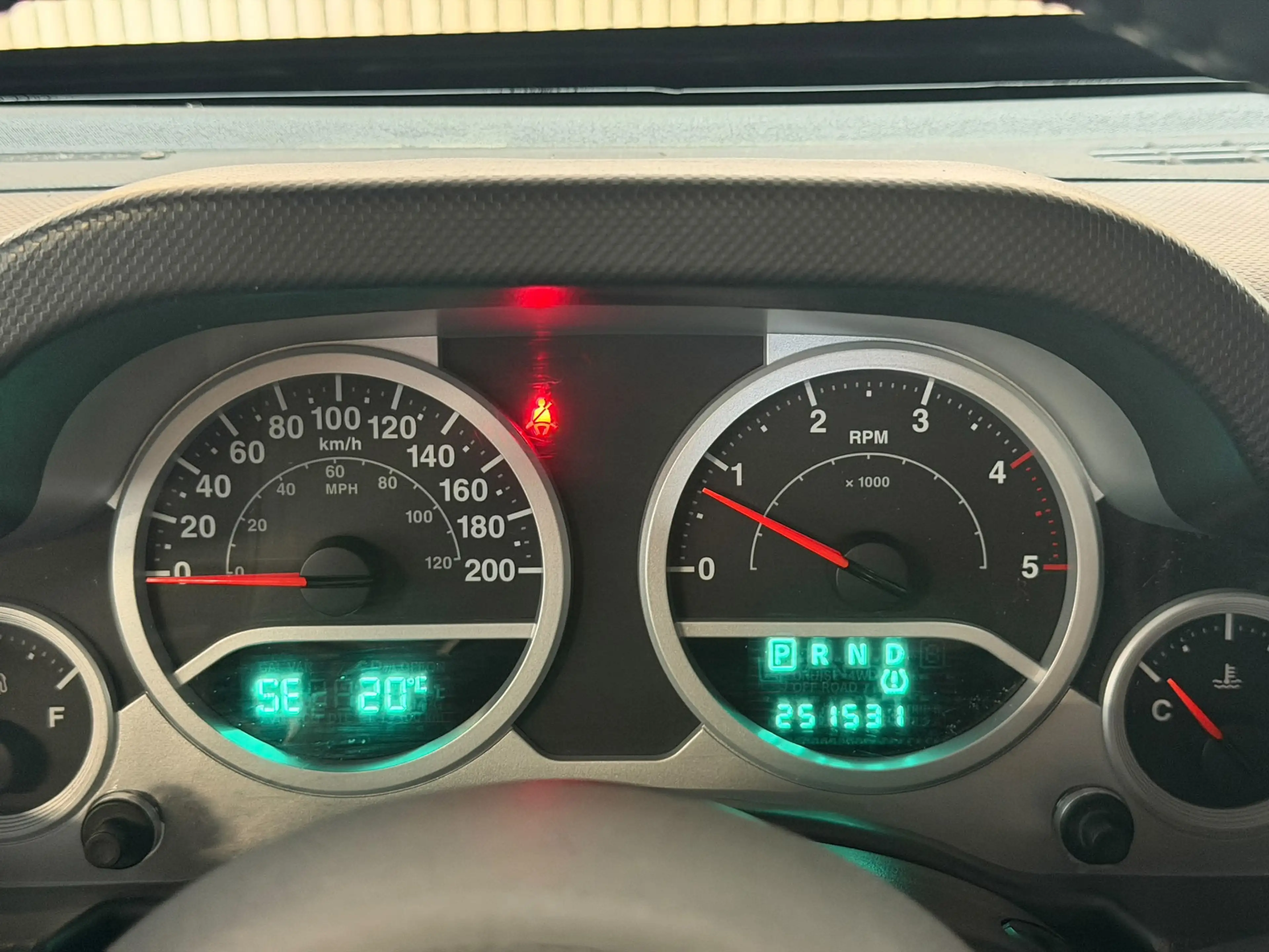 Jeep Wrangler JEEP UNLIMITED - GRIJS KENTEKEN - TREKHAAK - AIRCO — photo 8