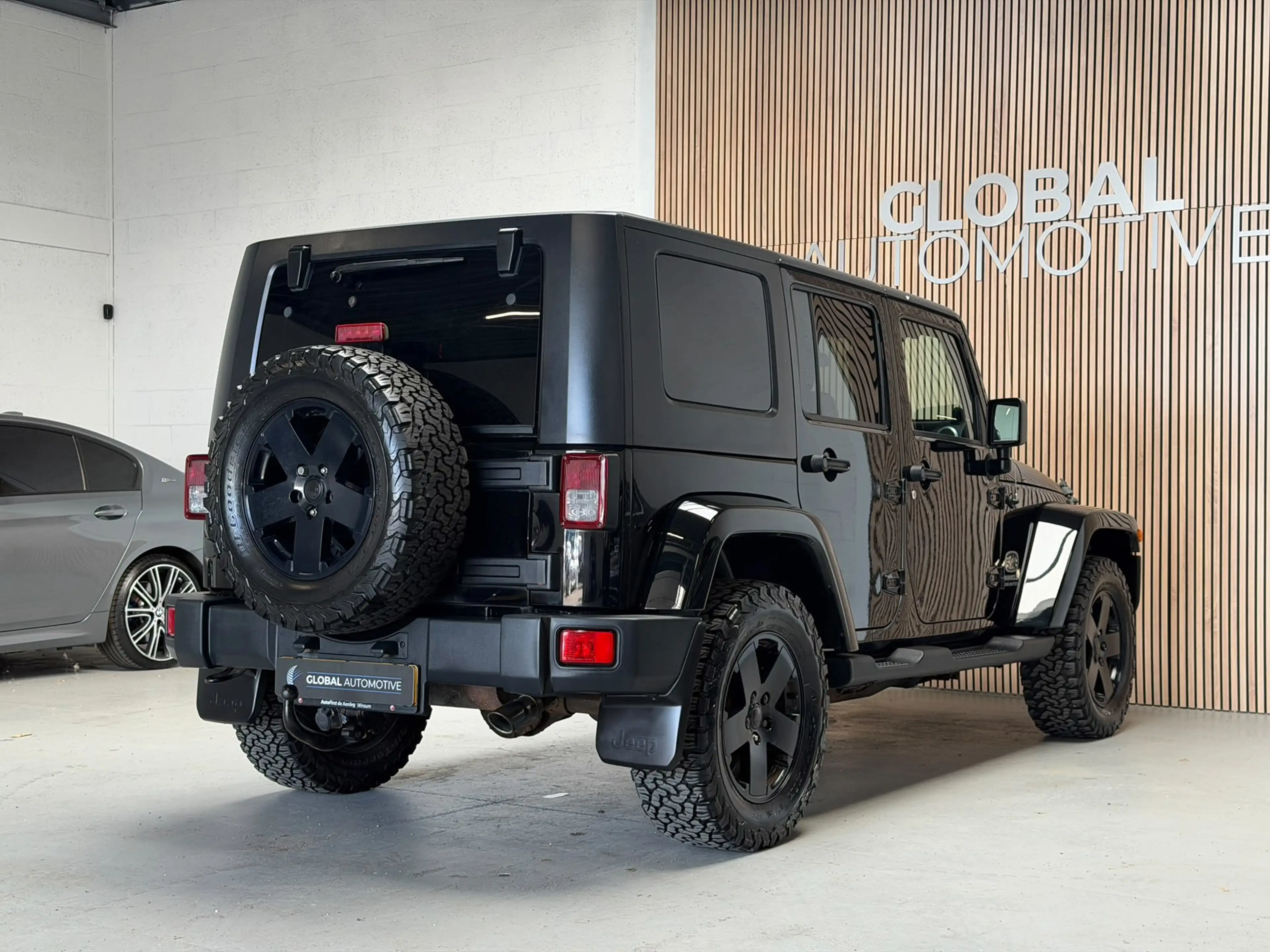 Jeep Wrangler JEEP UNLIMITED - GRIJS KENTEKEN - TREKHAAK - AIRCO — photo 14