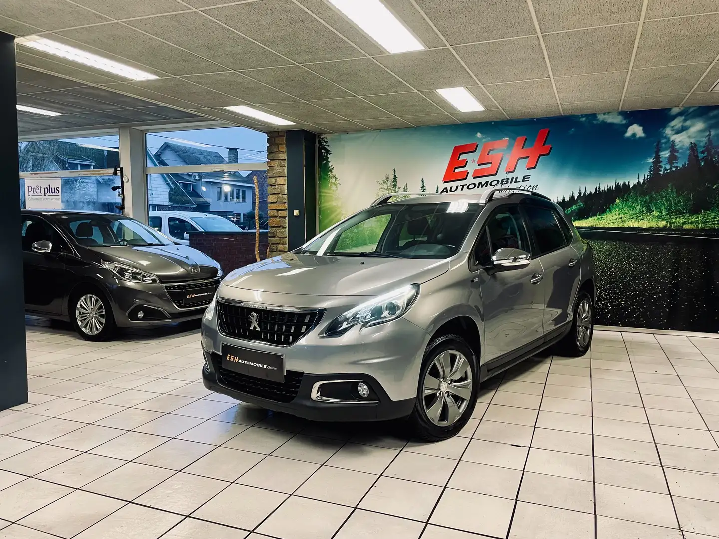 Peugeot 2008 1.2 Style 1erPROPR/GPS/ GARANTIE 12 MOIS Grijs - 1