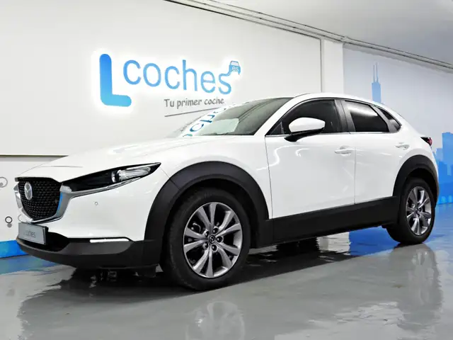 Mazda CX-30 view 4