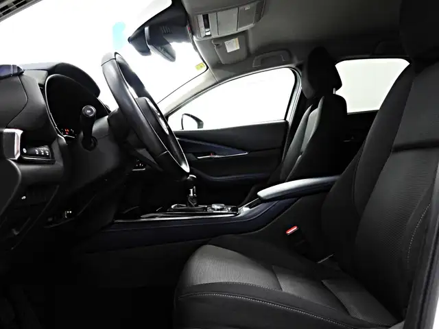 Mazda CX-30 view 15