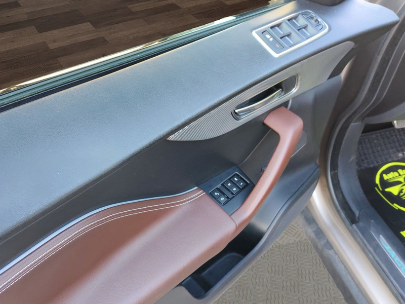 Jaguar F-Pace 30d S AWD — photo 9
