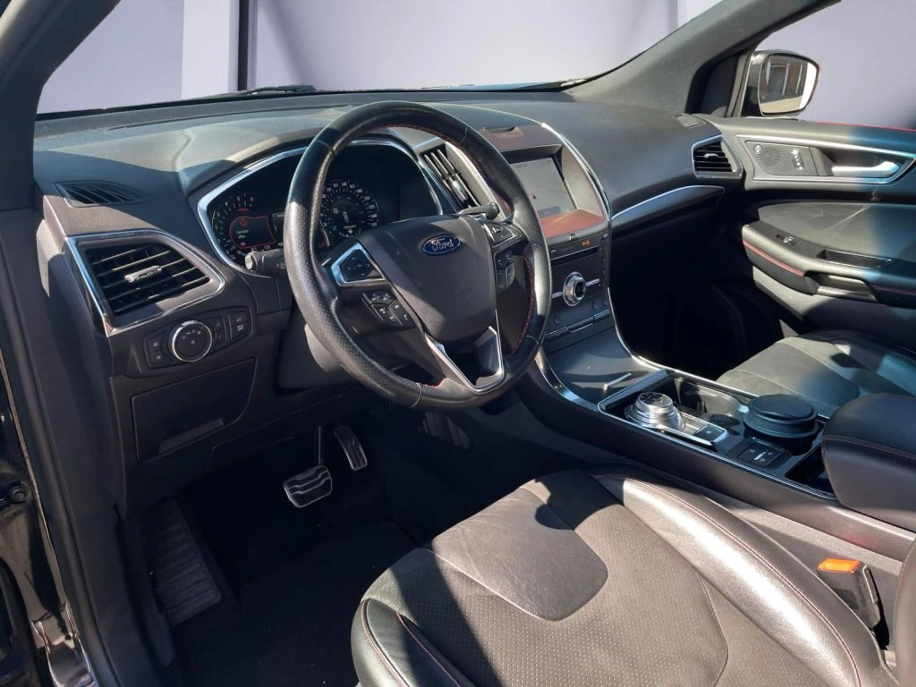 Ford Edge Edge 2.0 4x4Aut. ST-LINE*LED**Navi**Kamera**AHK* — photo 13