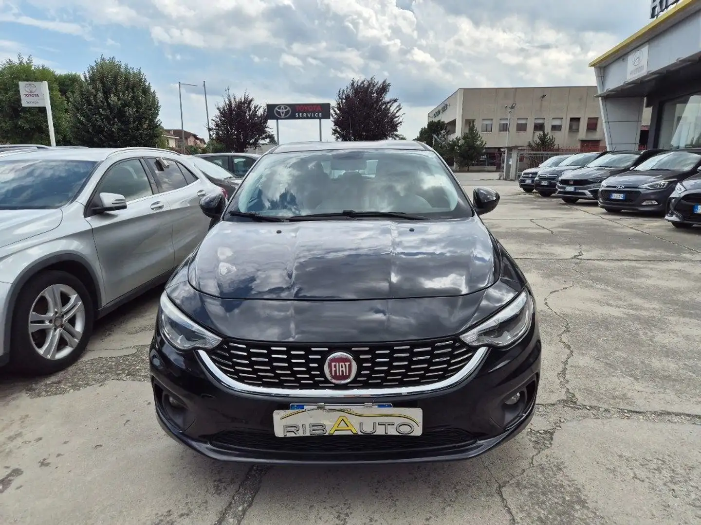 Fiat Tipo 1.4 T-Jet 120CV GPL 5 porte Lounge Nero - 2