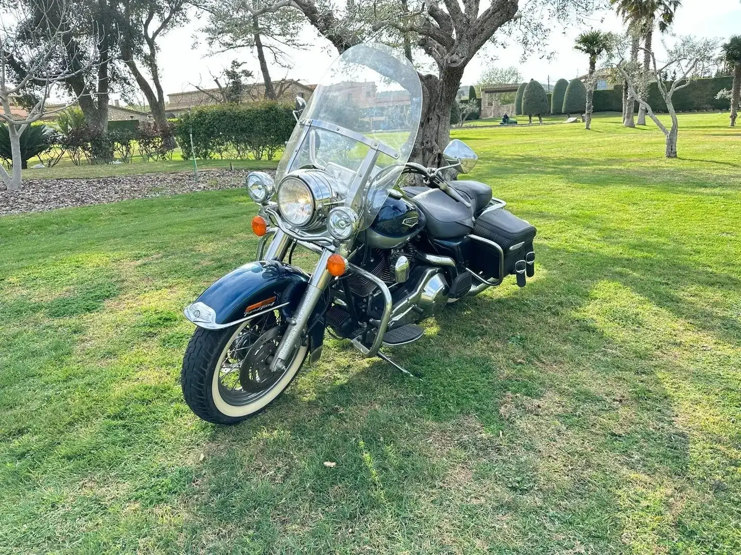 Harley-Davidson Road King Solo contesto WhatsApp 661943251 - 2