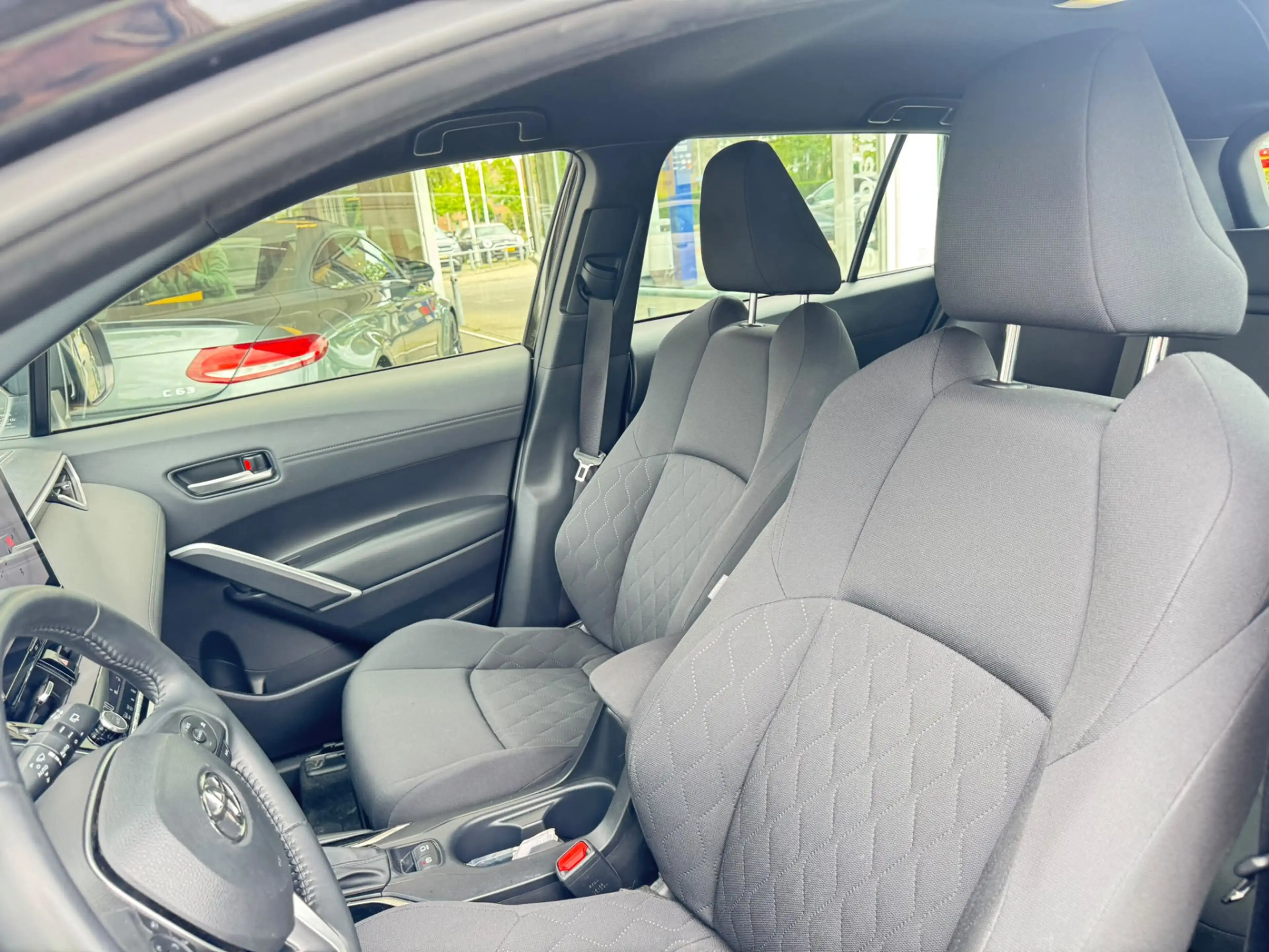 Toyota Corolla Cross 2.0 High Power Hybrid Active — photo 7