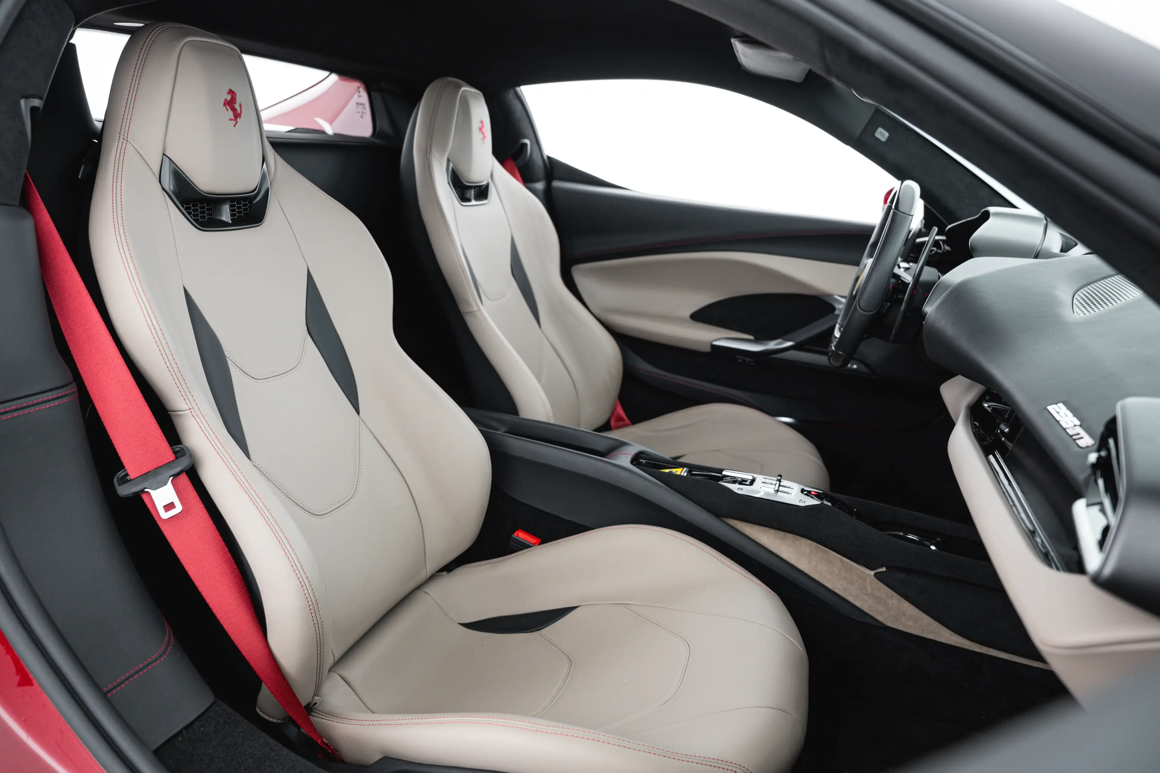Ferrari 296 GTB Coupe PHEV F1 DCT — photo 13