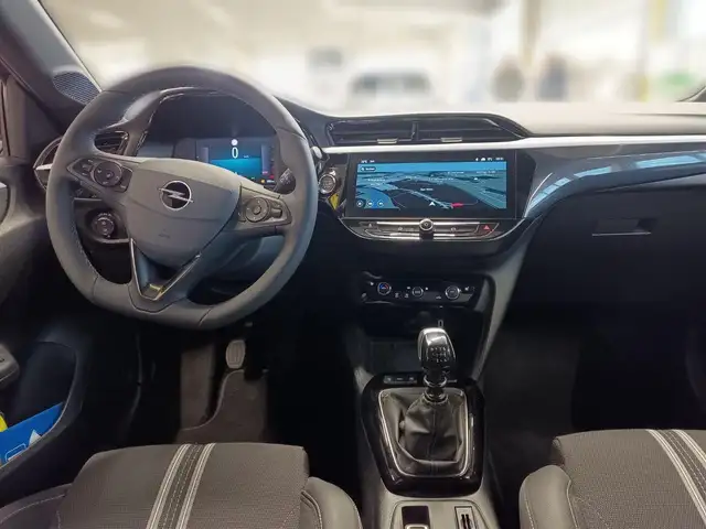 Opel Corsa view 9