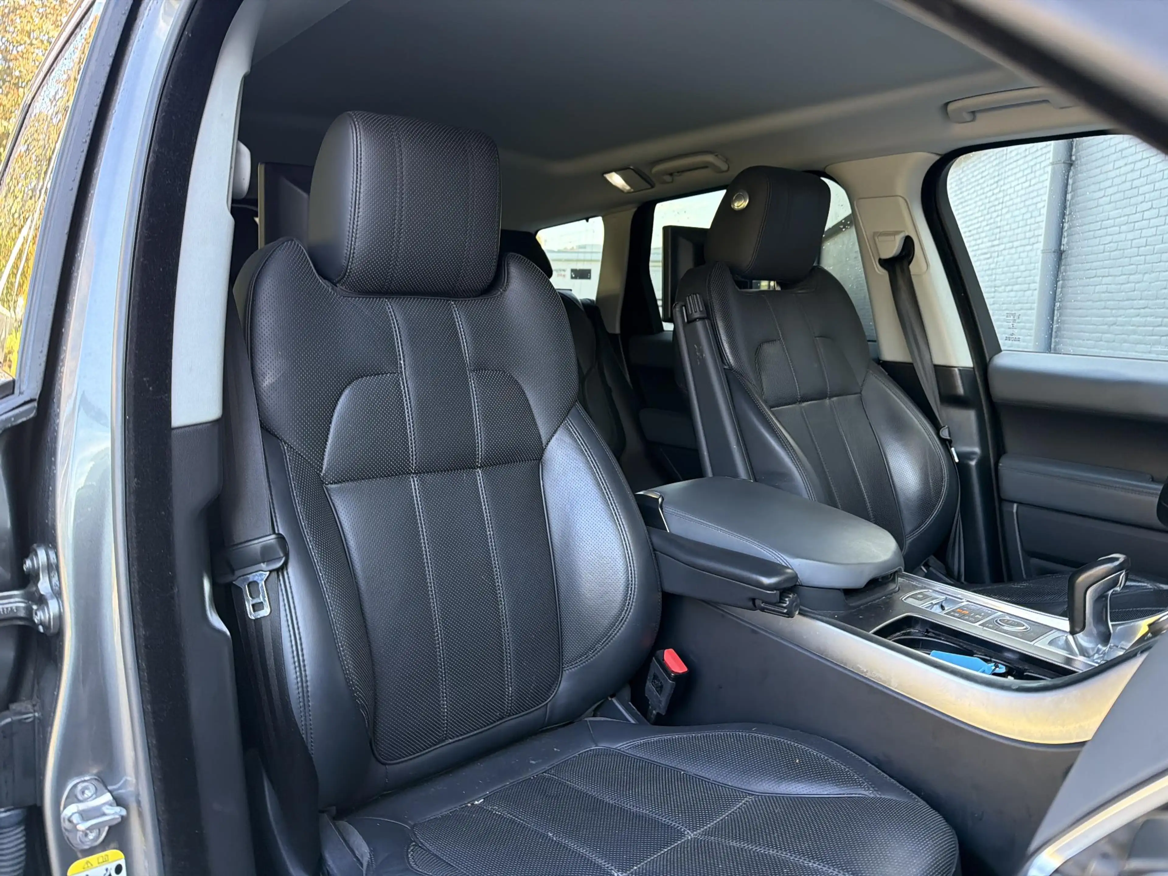 Land Rover Range Rover Sport 3.0 SDV6 Hybrid Autobiography Dynamic 7p. | Memory — photo 4