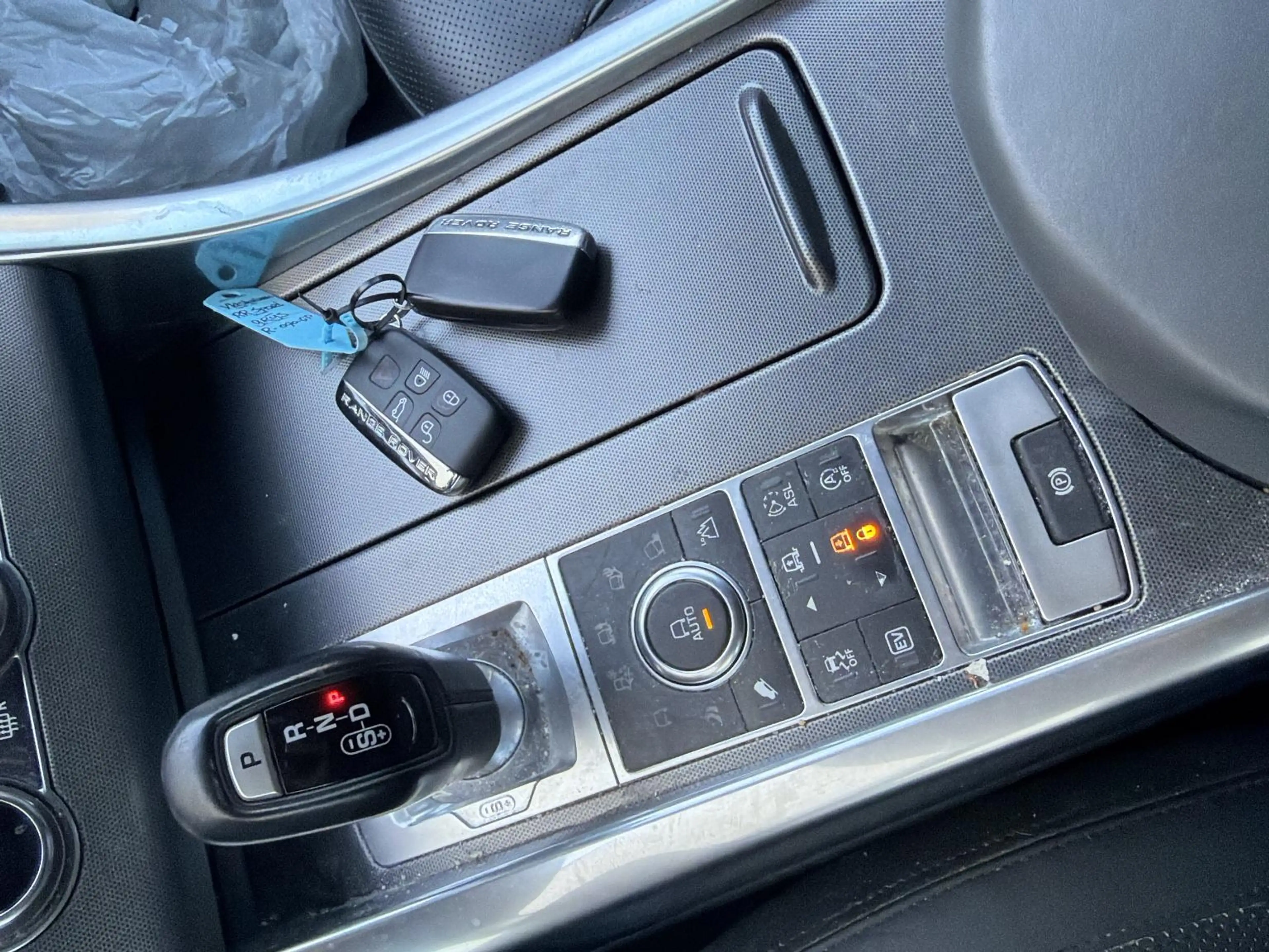 Land Rover Range Rover Sport 3.0 SDV6 Hybrid Autobiography Dynamic 7p. | Memory — photo 15
