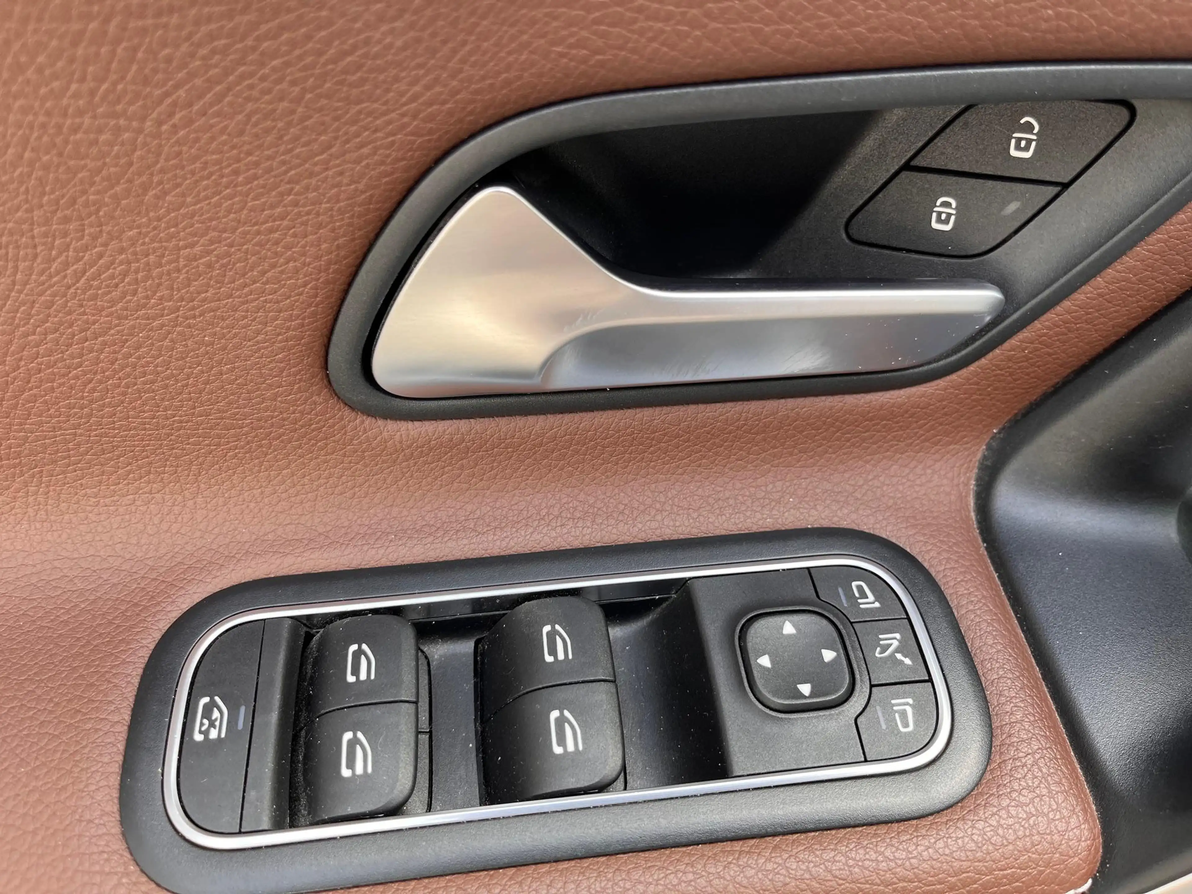 Mercedes-Benz A 180 d AMG/Pano/Leder — photo 14
