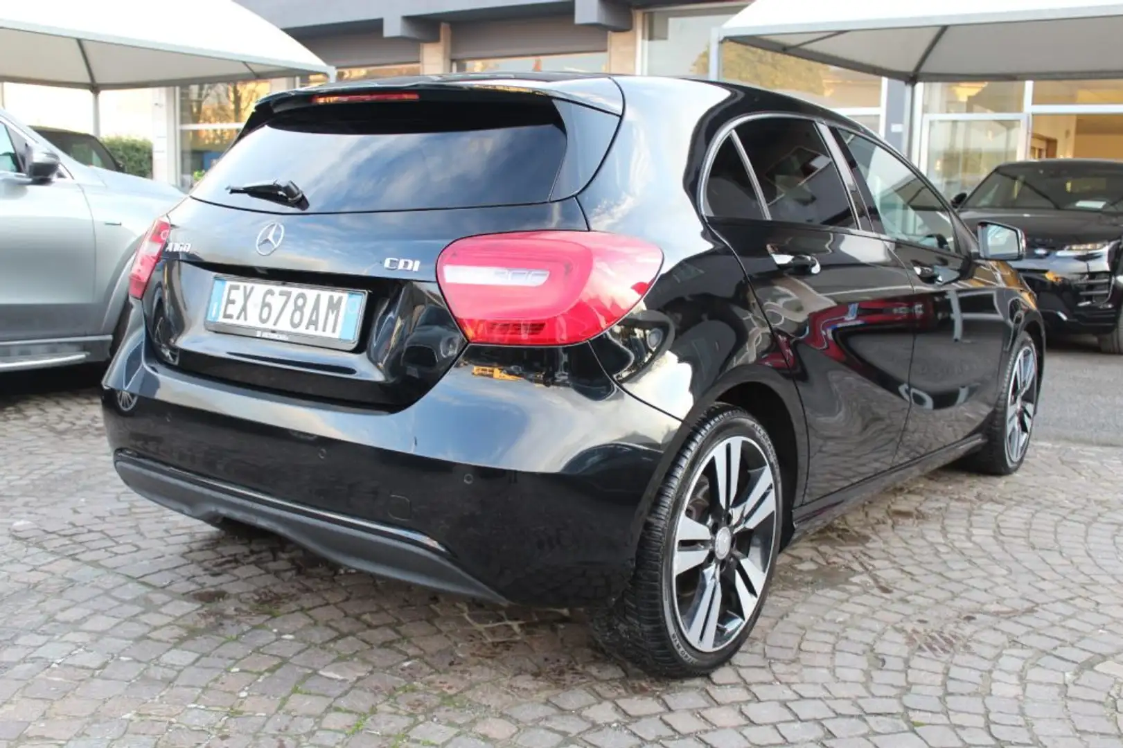 Mercedes-Benz A 160 CDI Sport PELLE TETTO LED FULL Schwarz - 2